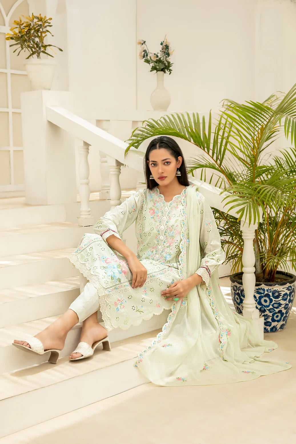 Elisol 3pcs Semi-Stitched Fancy Emb Lawn [D-4399]