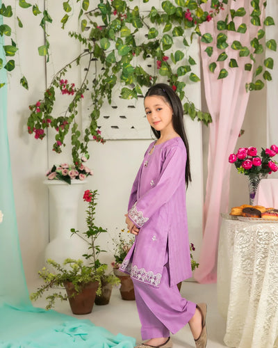 D-1535 - Pyari Saheli