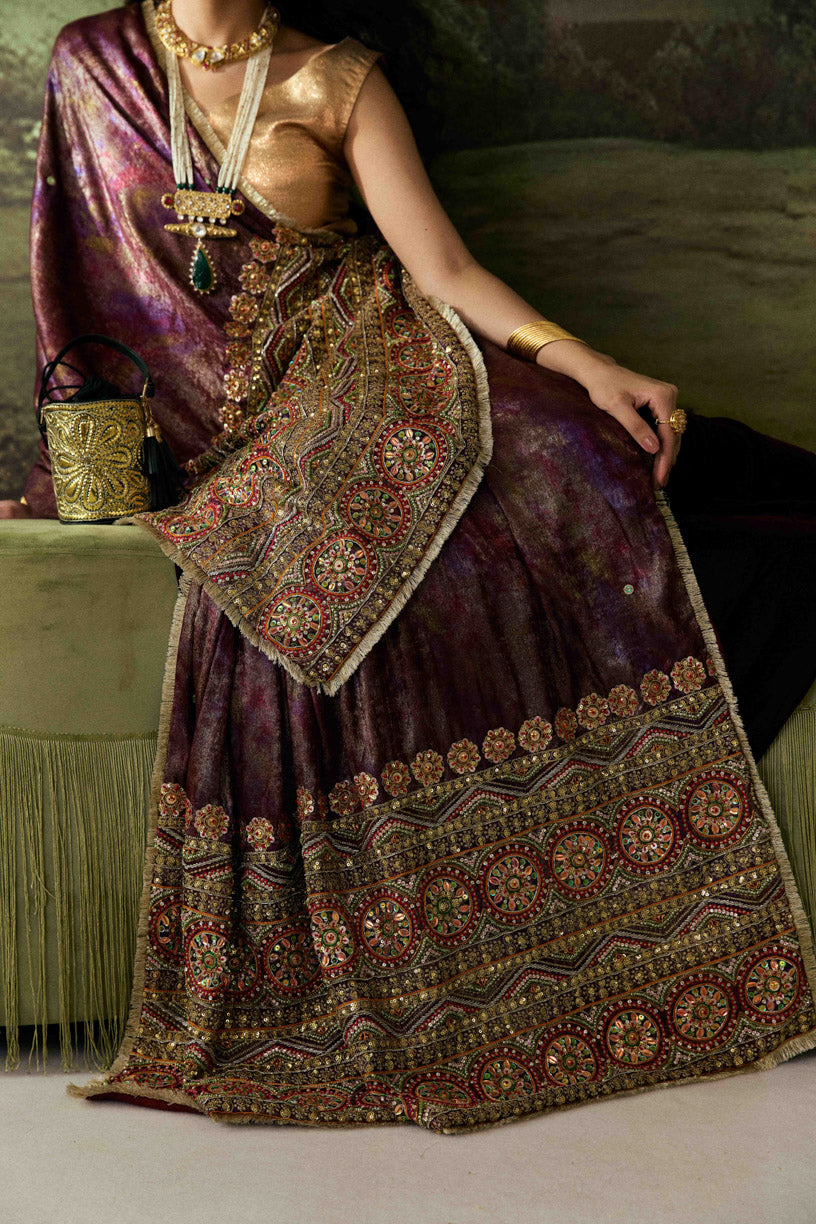 Vashah Jaamuni - Hand Embroidered Velvet Shawl - Shopping Karado