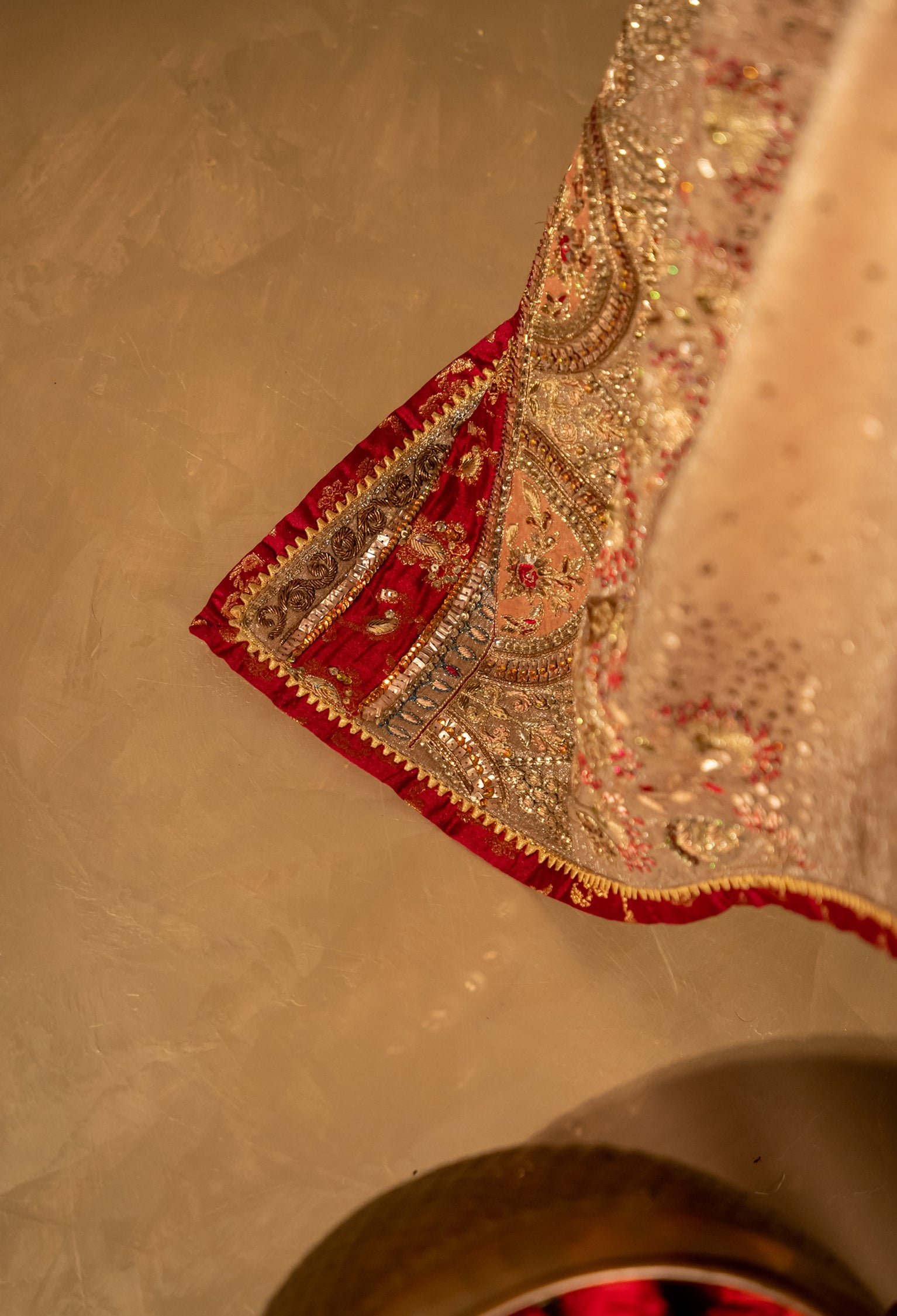 Buy Baad E Saba Shawl Online - Vashah Handcrafted Shawl - Shopping Karado