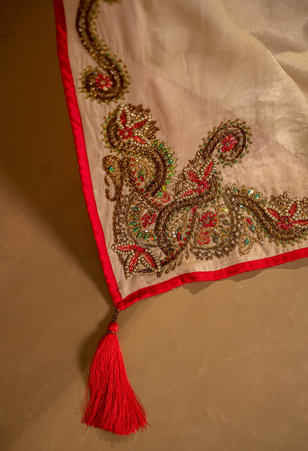 Amber Shawl Detail View - Luxury Pakistani Shawl - shoppingkarado.com