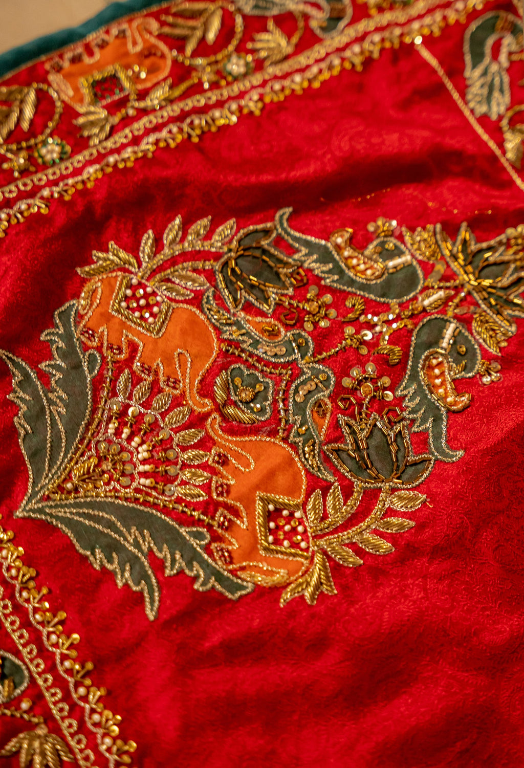 Sarwari Shawl Detail View - Luxury Pakistani Shawl - shoppingkarado.com