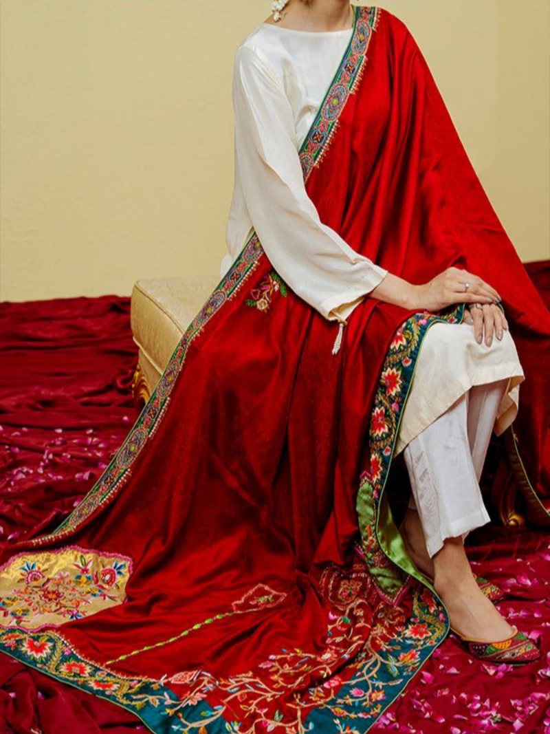 Vashah Bano - Shawl - Hand Embroidered Silk Shawl - Shopping Karado