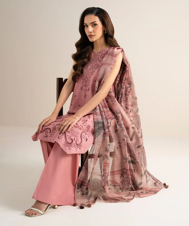 3 Piece - Embroidered Lawn Suit