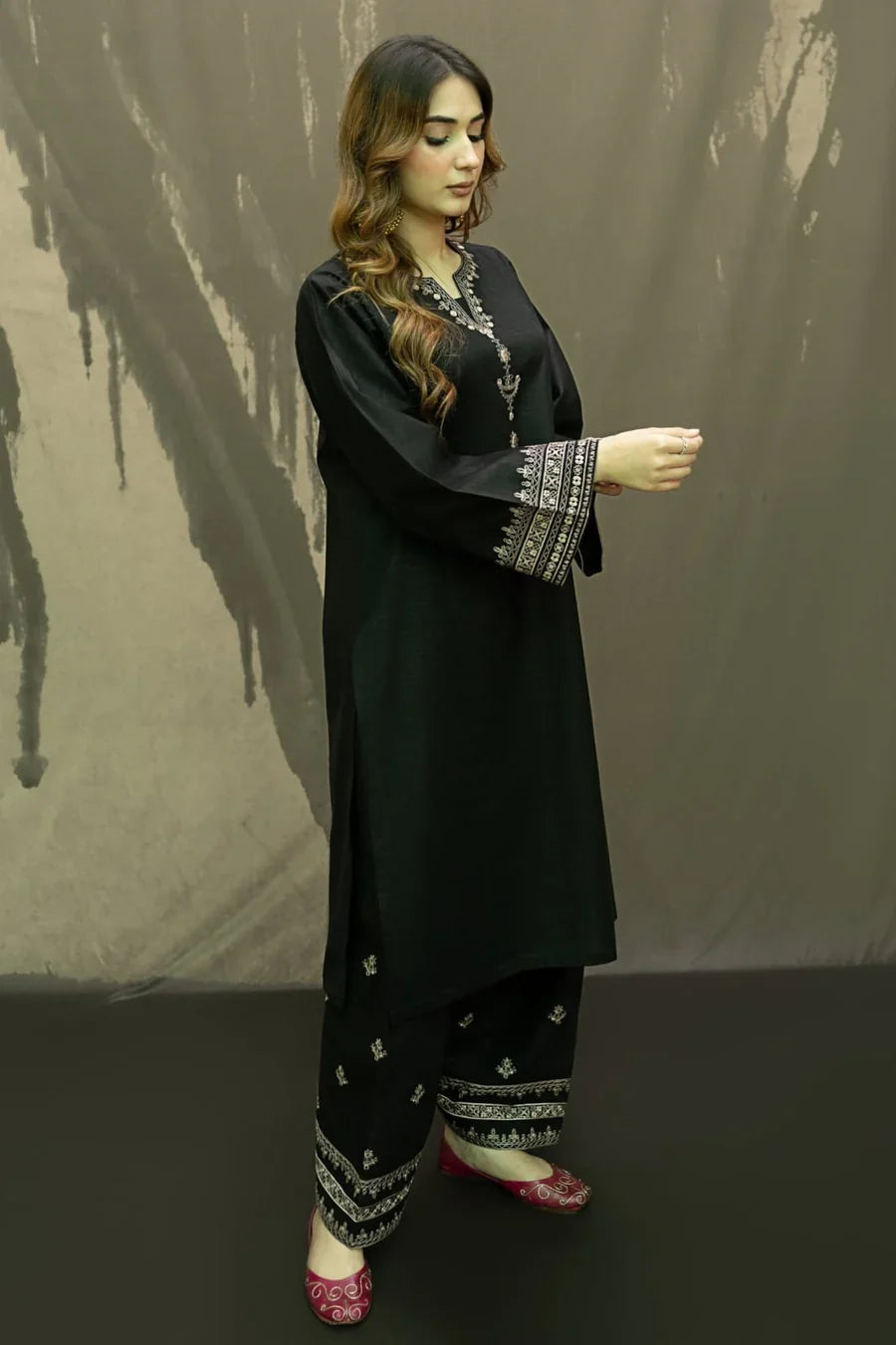 Buy Black Iris 2Pc Online at Shopping Karado