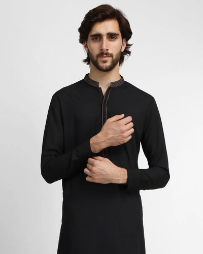 black semi-formal kameez shalwar