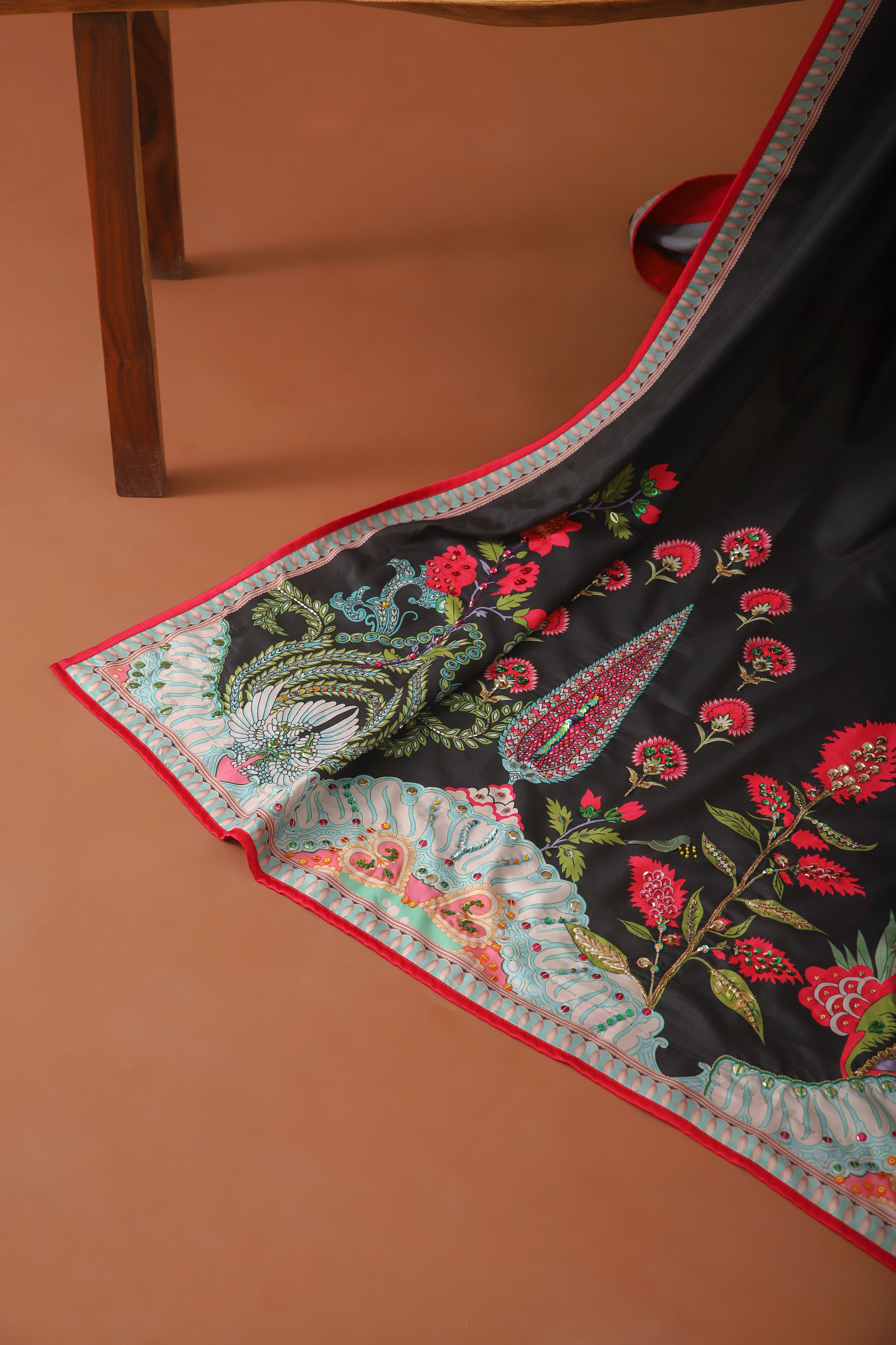 Vashah Chinaar Dupatta - Hand Embroidered Raw Silk Shawl - Shopping Karado