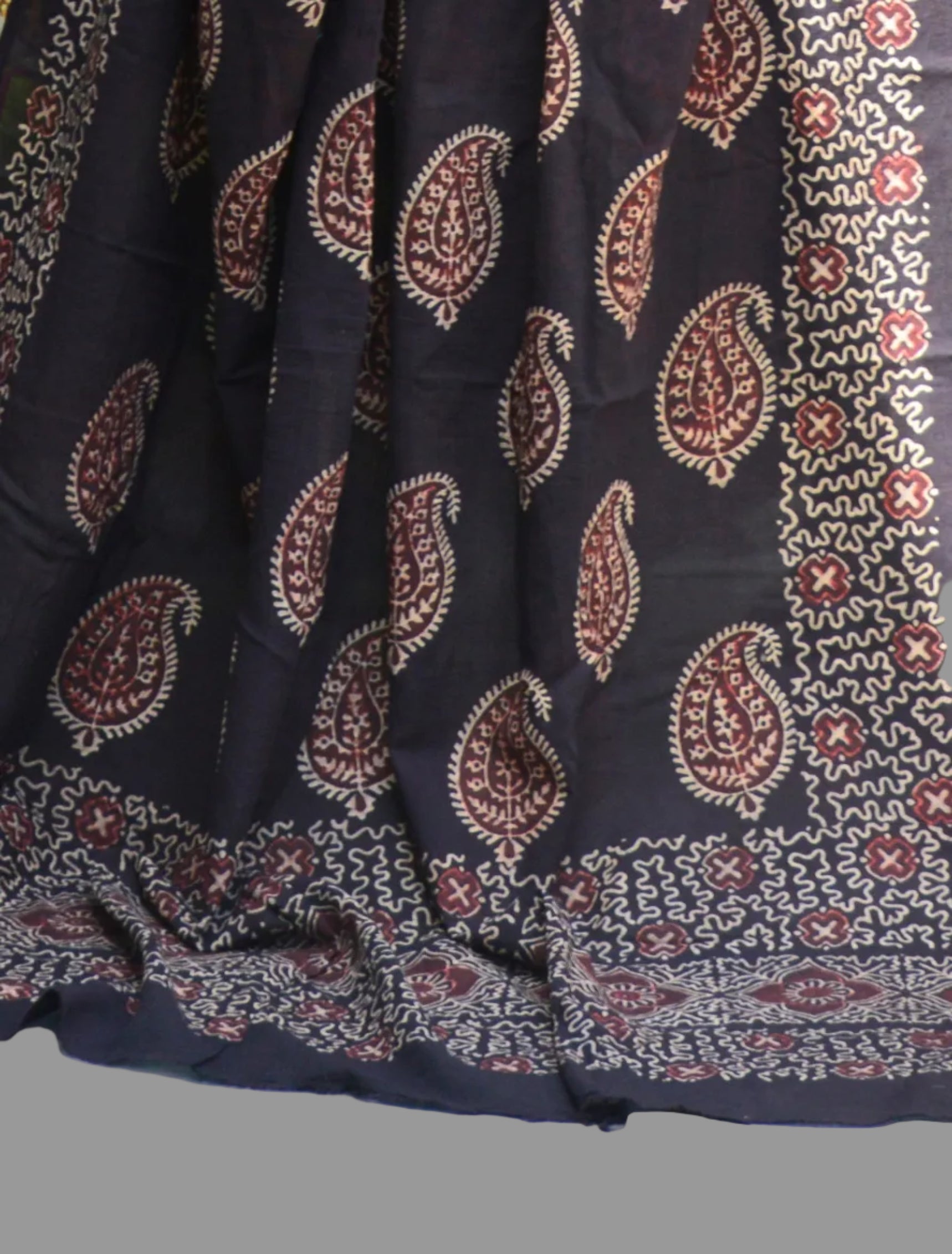 Ajrak Chadar Anbi Kakkar – 2.5 m Hand-Block Printed Sindhi Ajrak Cotton Shawl
