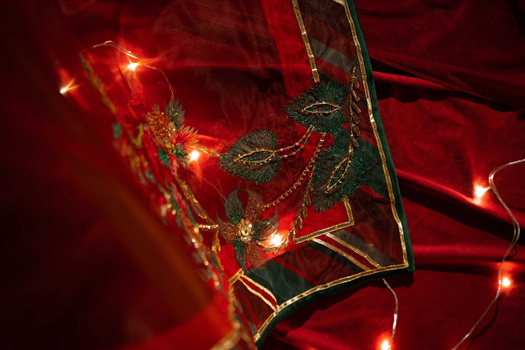 Vashah Shajar Shawl - Hand Embroidered Organza Shawl - Shopping Karado