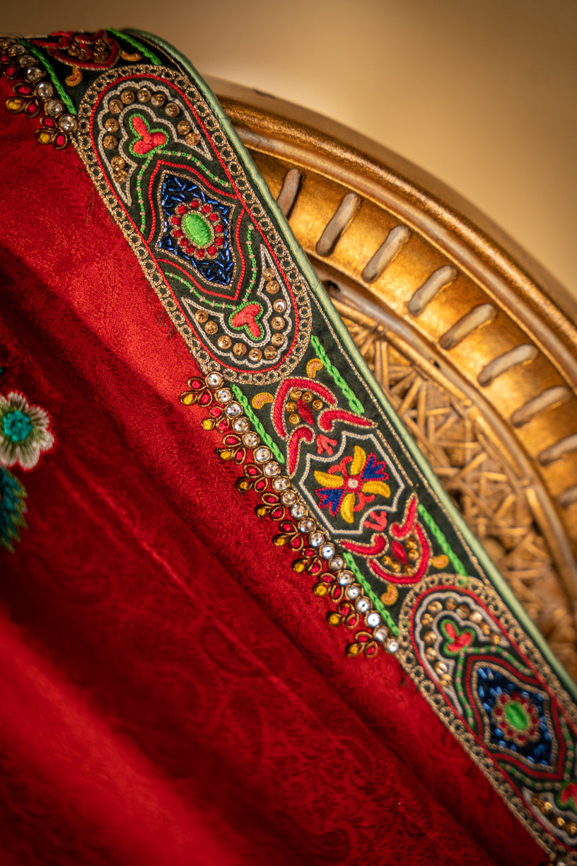 Vashah Bano - Shawl - Hand Embroidered Silk Shawl - Shopping Karado