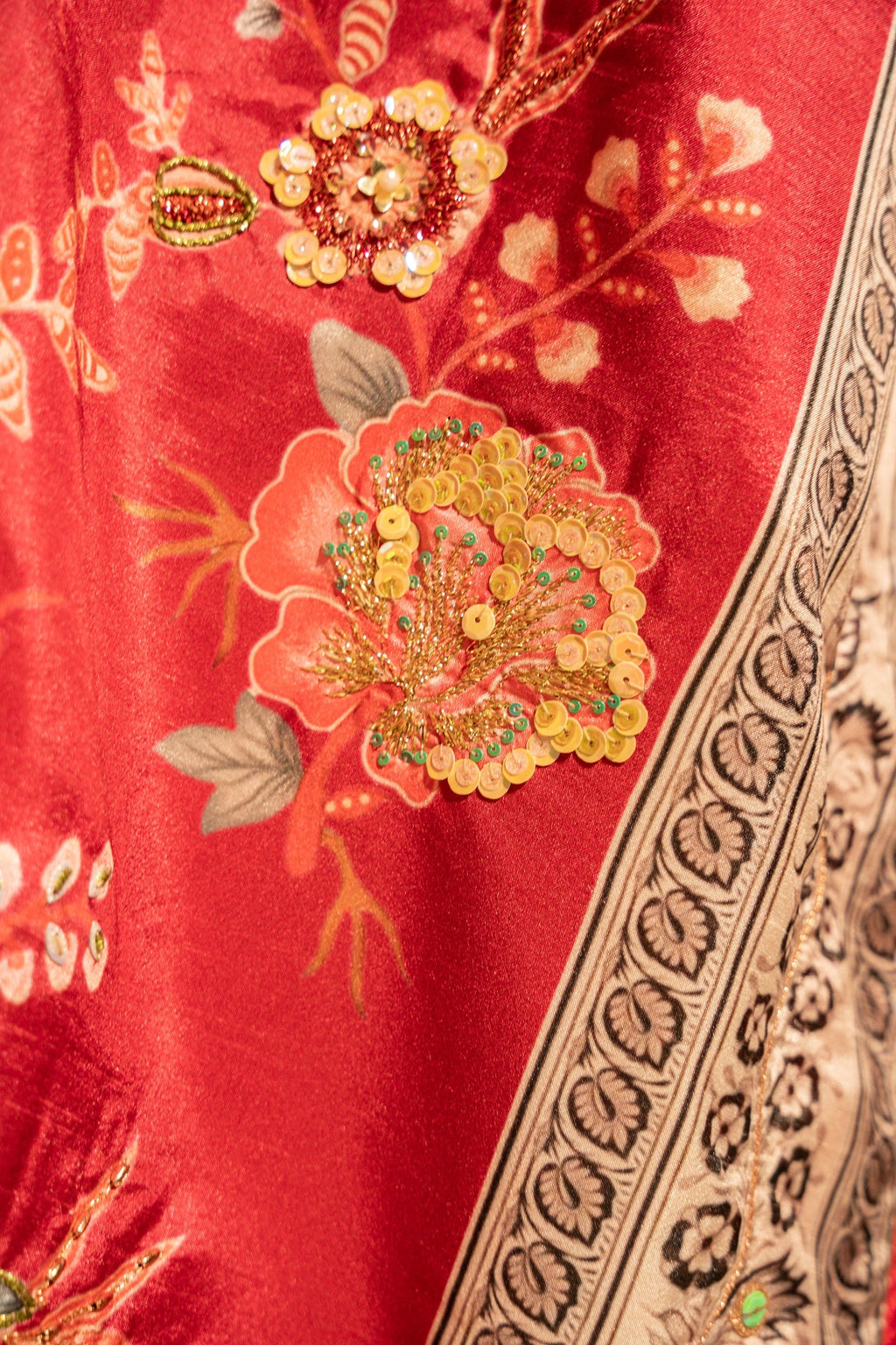 Pihu Shawl - Handcrafted Raw Silk Shawl by Vashah - Shopping Karado