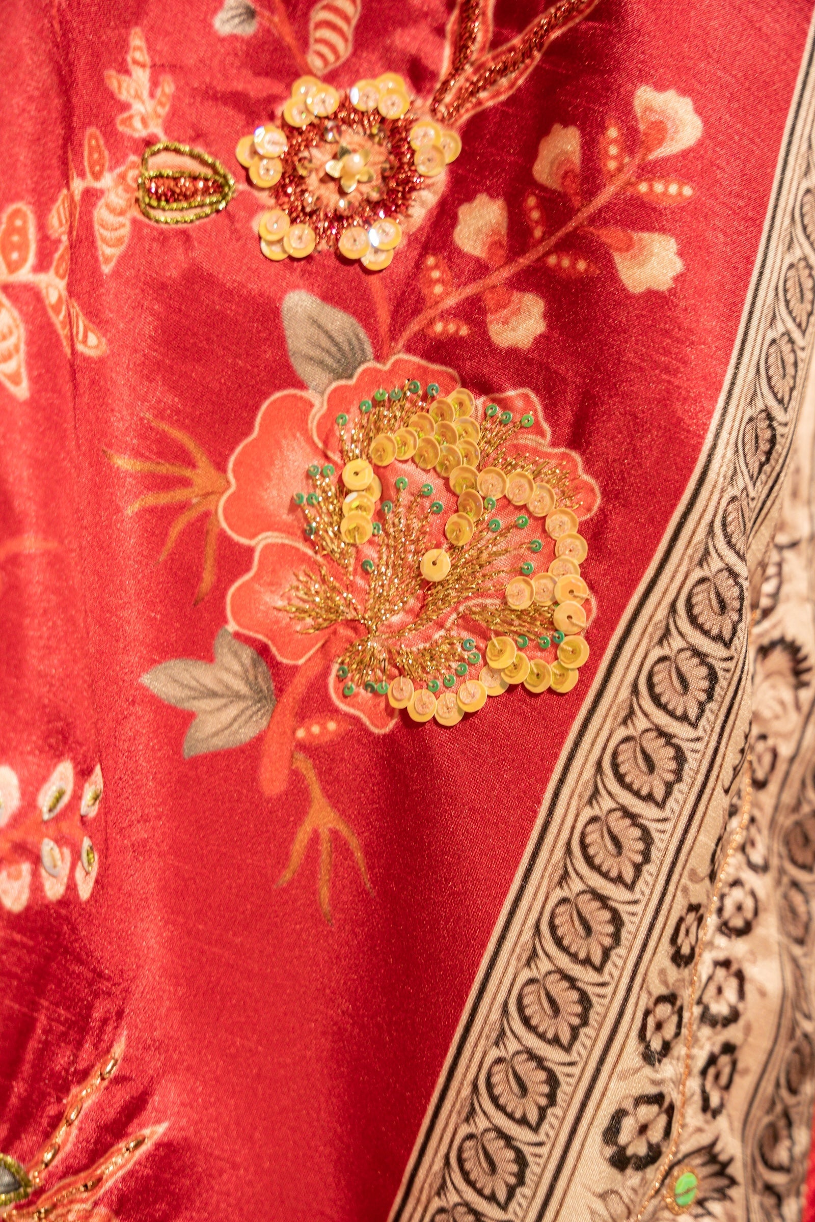 Pihu Shawl - Handcrafted Raw Silk Shawl by Vashah - Shopping Karado