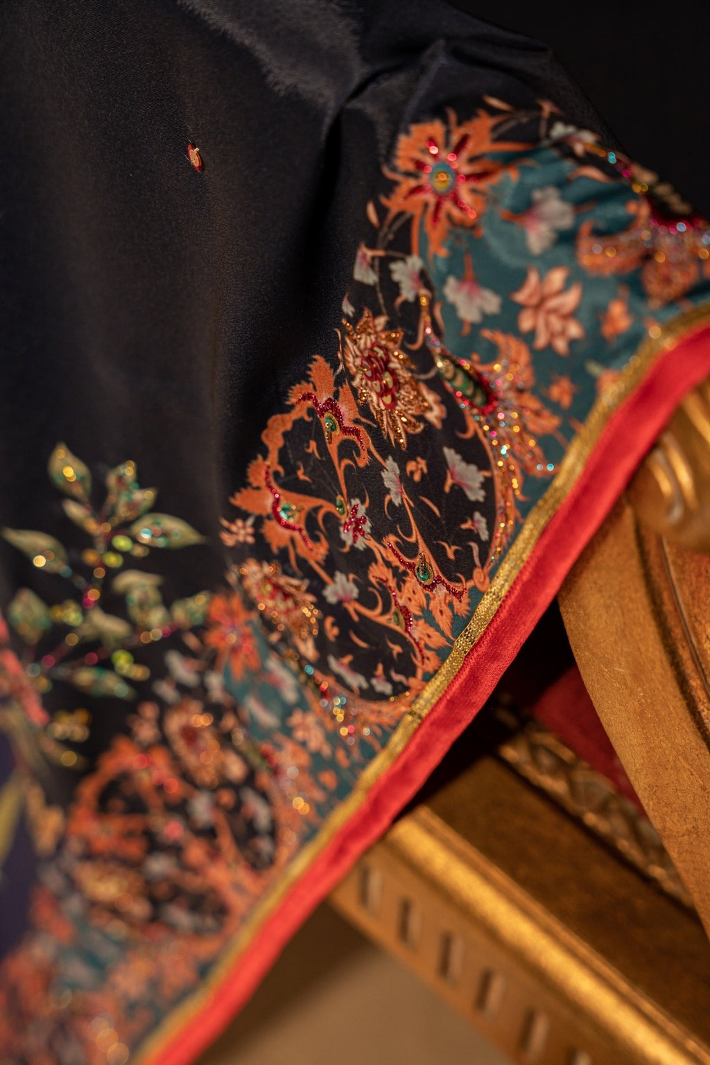 Vashah Chandni Raat Shawl - Hand Embroidered Raw Silk Shawl - Shopping Karado