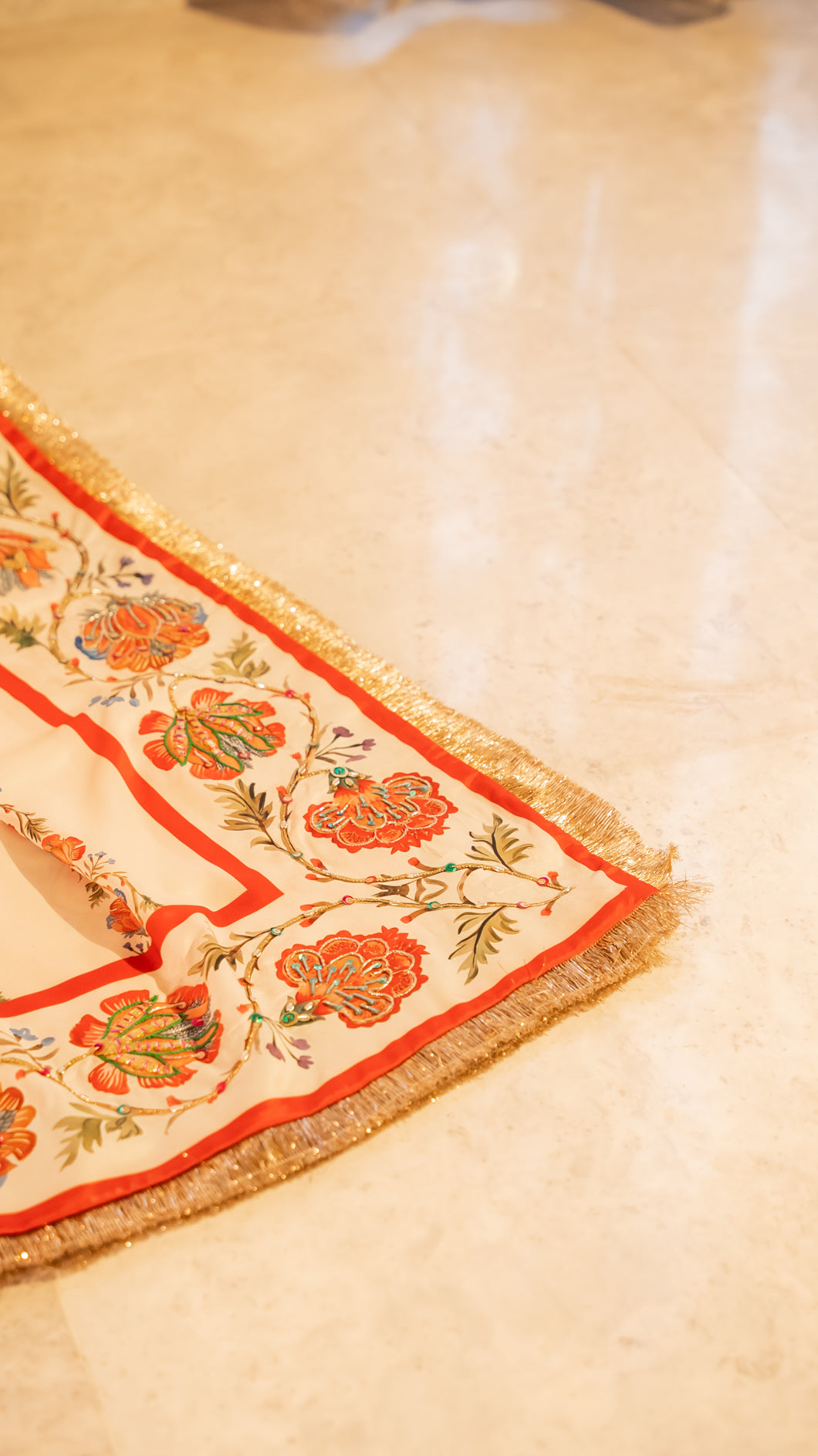 Amar - Handcrafted Raw Silk Shawl by Vashah - Shopping Karado