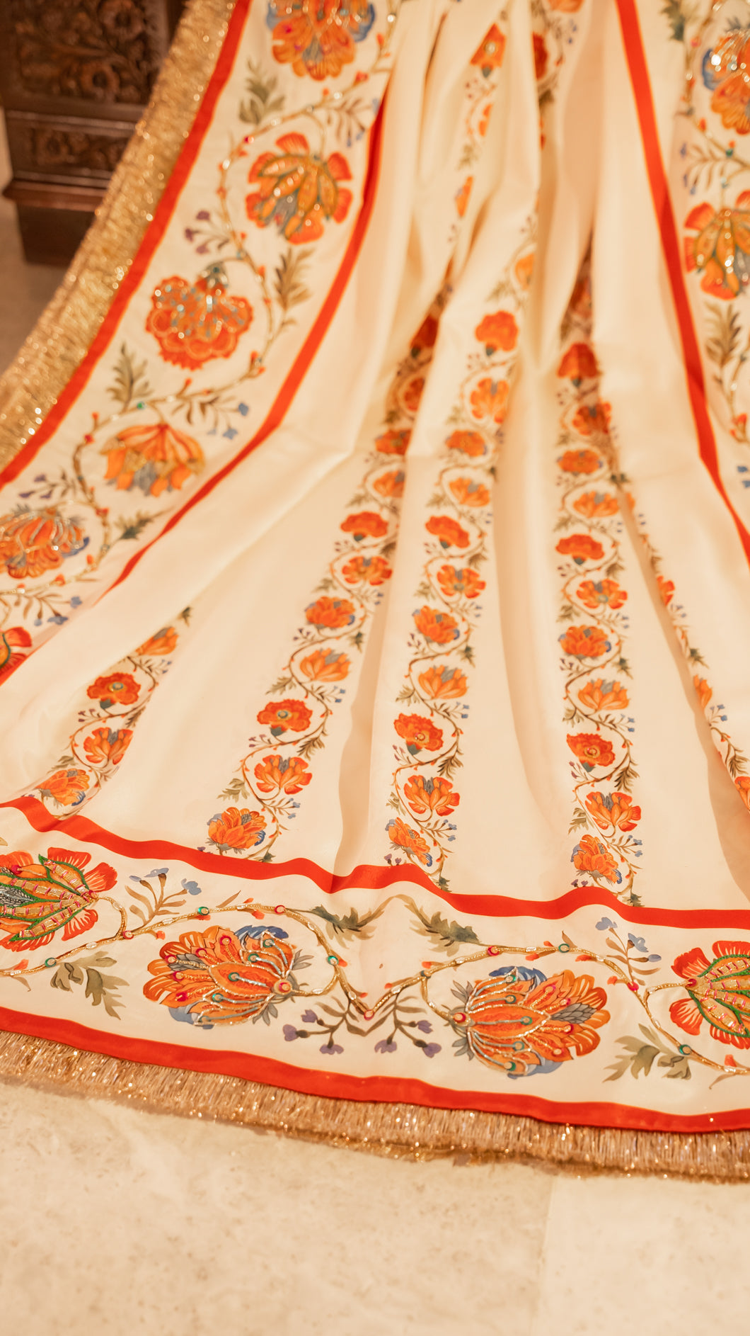 Amar Detail View - Luxury Pakistani Shawl - shoppingkarado.com