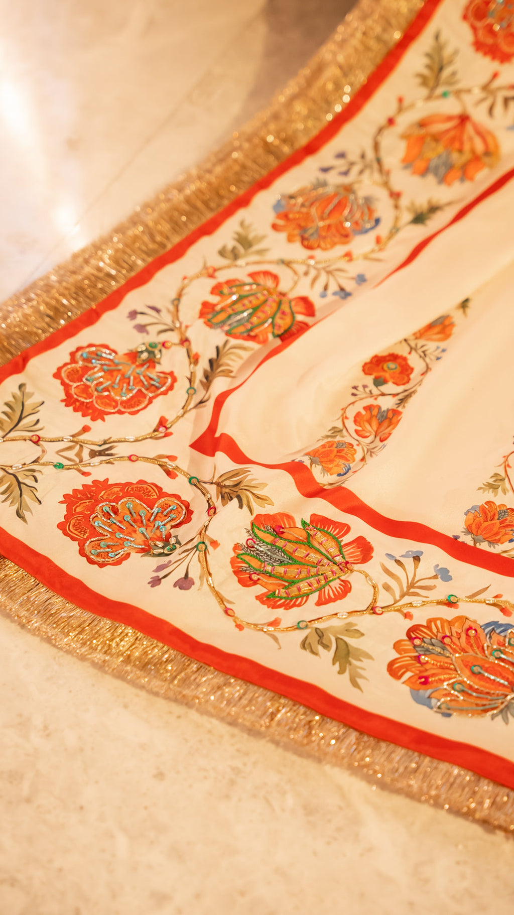 Buy Amar Online - Vashah Handcrafted Shawl - Shopping Karado