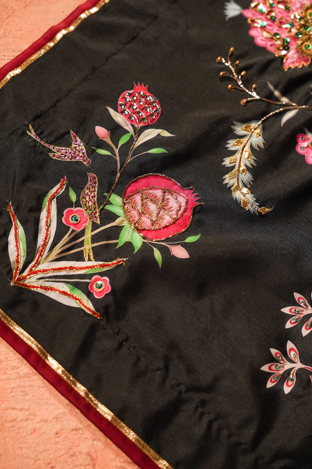 Shabaab Detail View - Luxury Pakistani Shawl - shoppingkarado.com