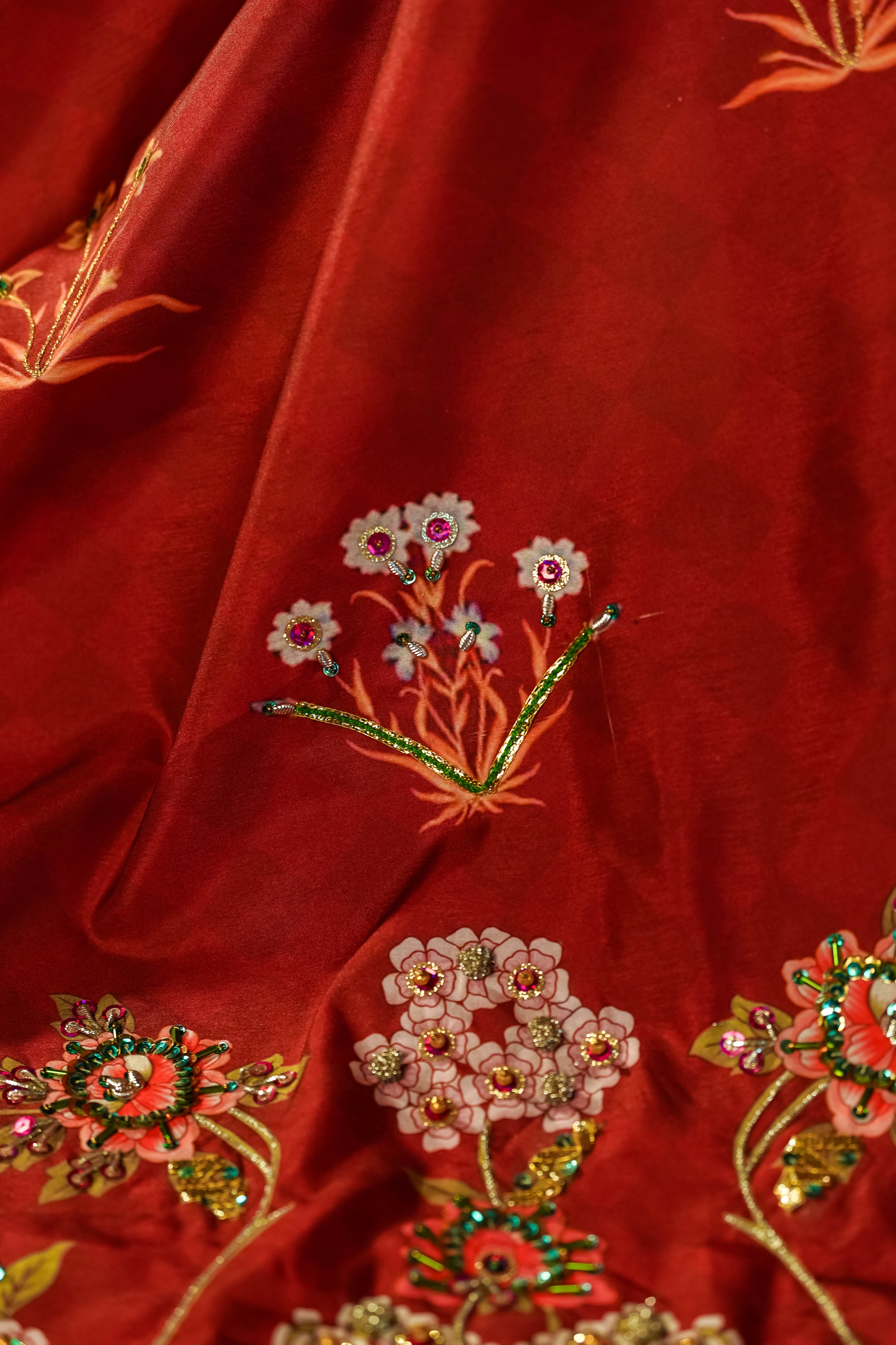Laali - Handcrafted Raw Silk Shawl by Vashah - Shopping Karado