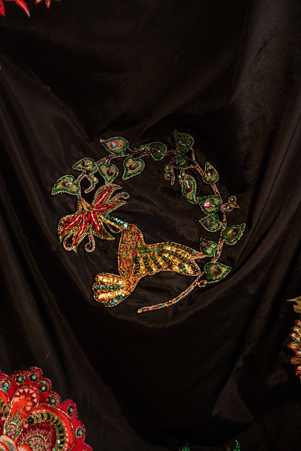 Buy Sitara Online - Vashah Handcrafted Shawl - Shopping Karado