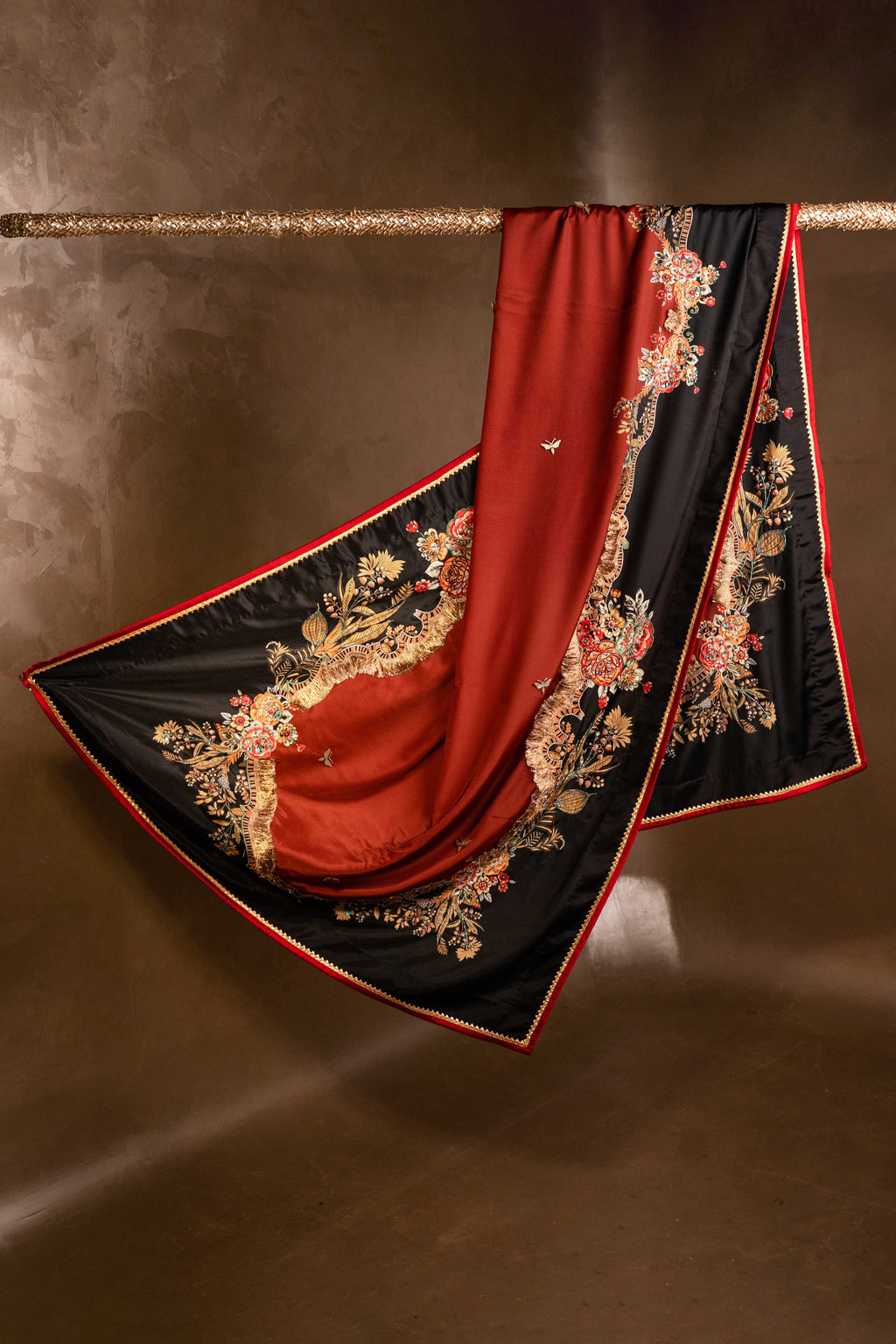 Bahar-e-Gul - Handcrafted Raw Silk Shawl by Vashah - Shopping Karado
