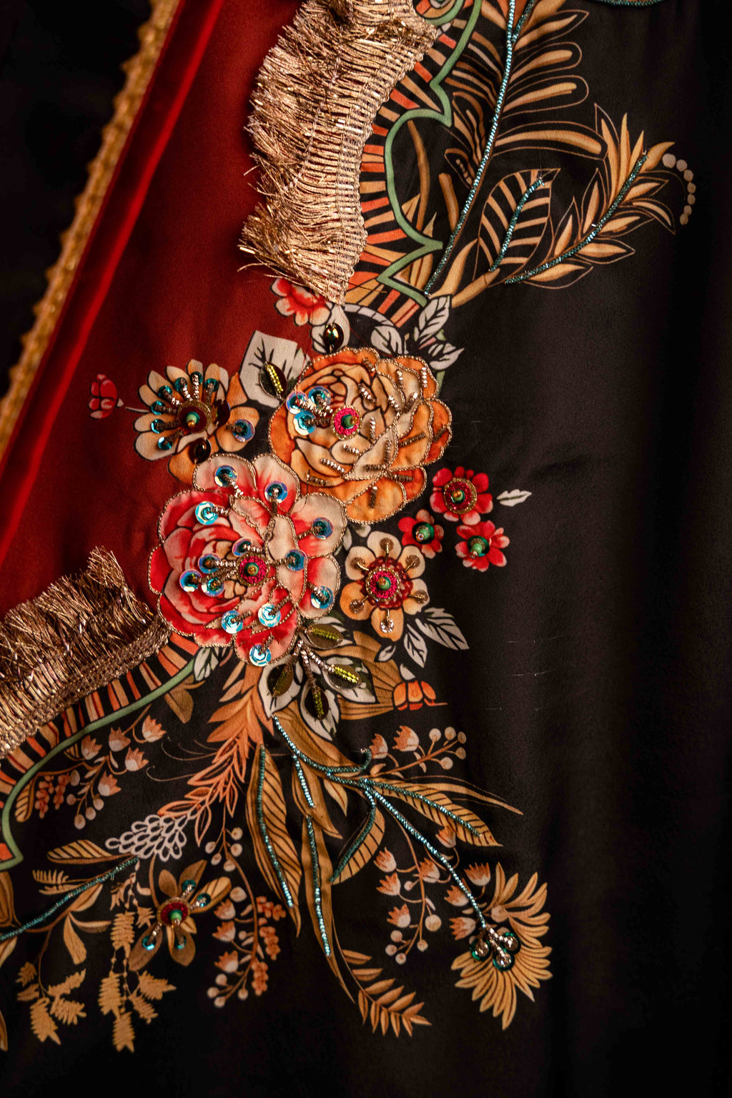 Bahar-e-Gul - Handcrafted Raw Silk Shawl by Vashah - Shopping Karado
