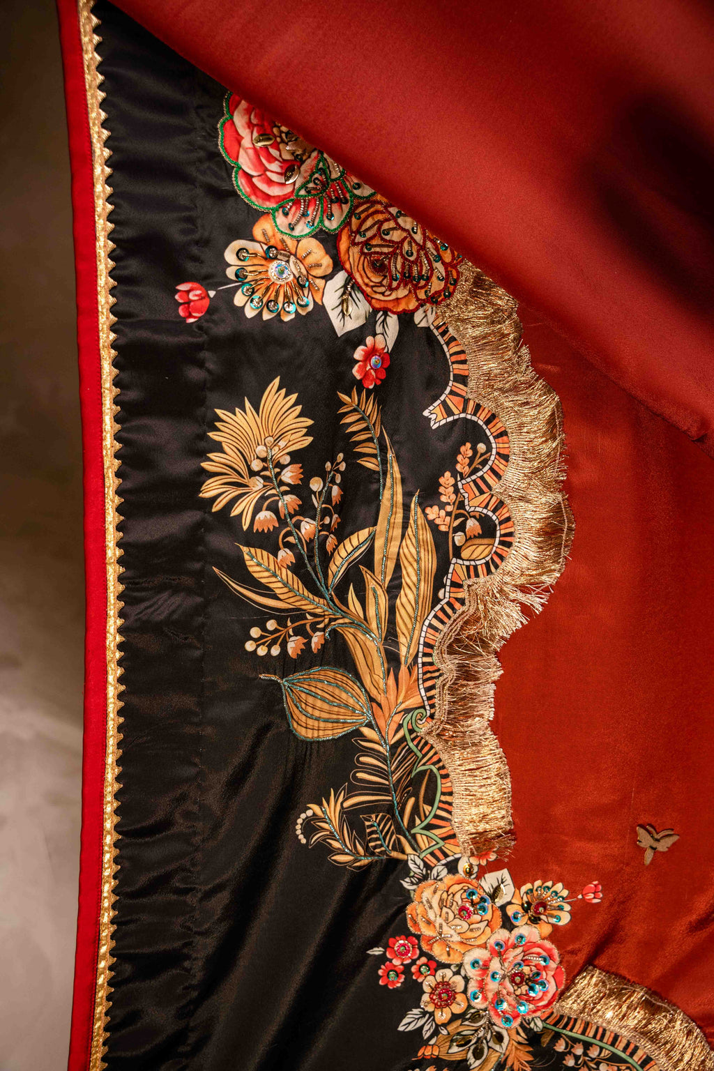 Bahar-e-Gul - Handcrafted Raw Silk Shawl by Vashah - Shopping Karado