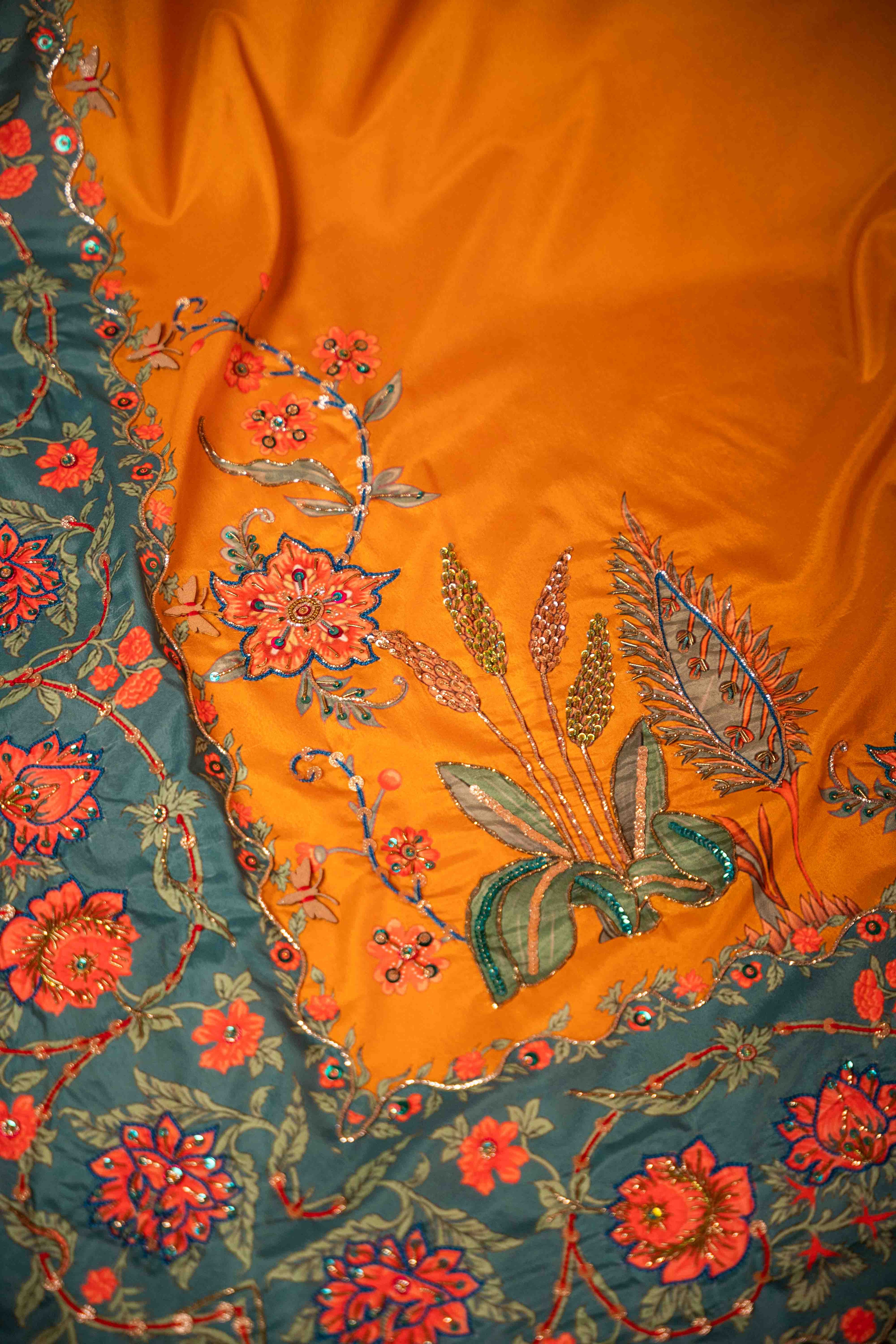 Vashah Rang Mahal - Hand Embroidered Raw Silk Shawl - Shopping Karado