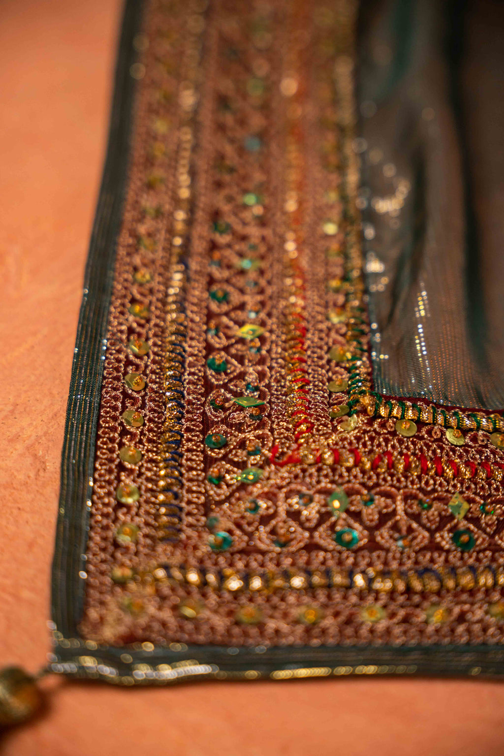 Gul Bano Shawl (Green) Detail View - Luxury Pakistani Shawl - shoppingkarado.com