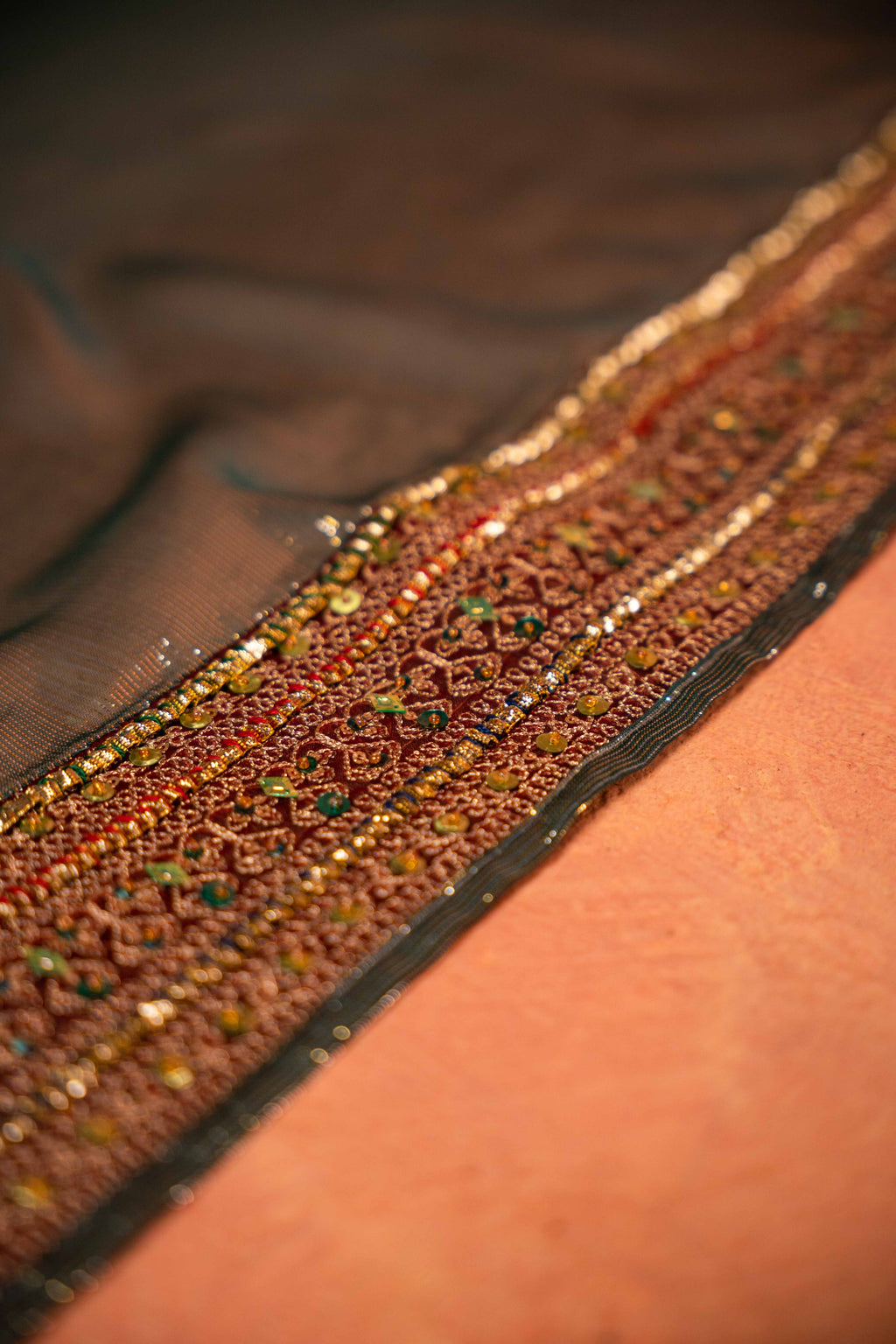 Gul Bano Shawl (Green) - Handcrafted Luxury Fabric Shawl by Vashah - Shopping Karado