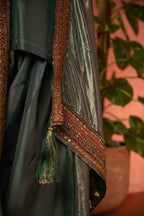 Vashah Gul Bano Shawl (Green) - Hand Embroidered Luxury Fabric Shawl - Shopping Karado