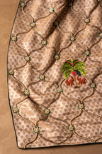 Vashah Kalamkaar - Shawl (Green) - Hand Embroidered Silk Shawl - Shopping Karado