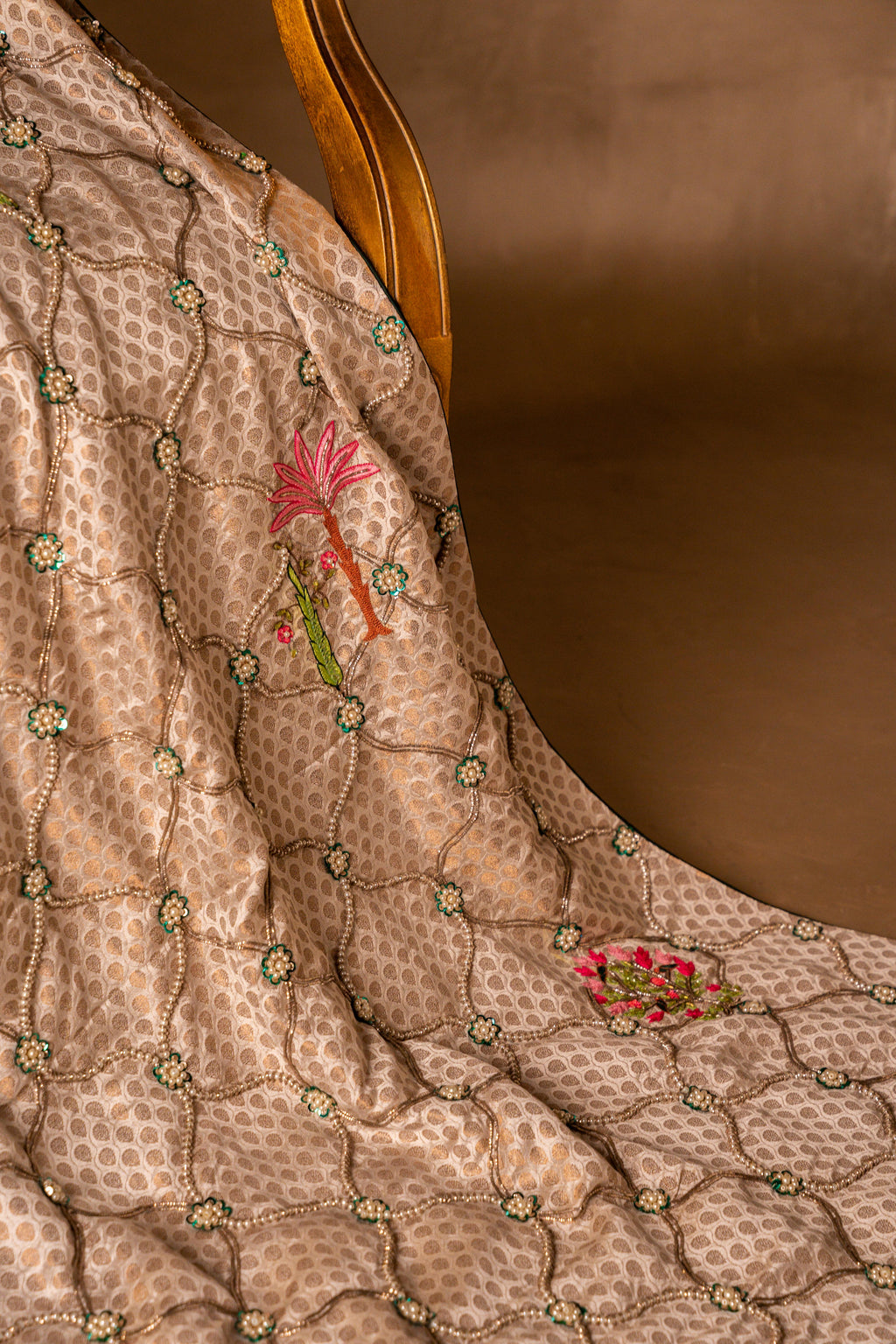 Kalamkaar - Shawl (Green) - Handcrafted Silk Shawl by Vashah - Shopping Karado