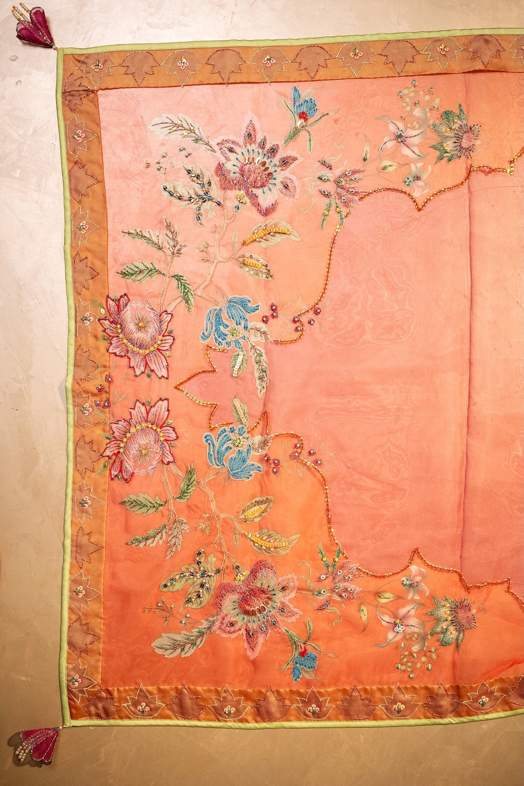 Buy Gulbaan Shawl Online - Vashah Handcrafted Shawl - Shopping Karado