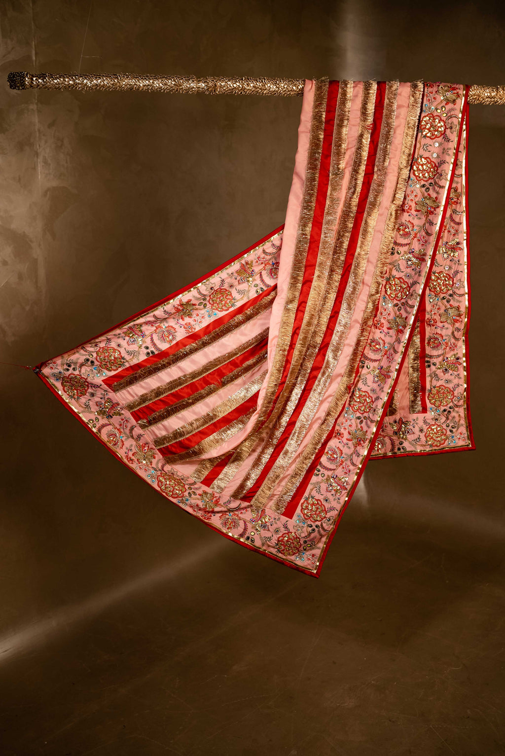 Maah e Gul - Handcrafted Raw Silk Shawl by Vashah - Shopping Karado