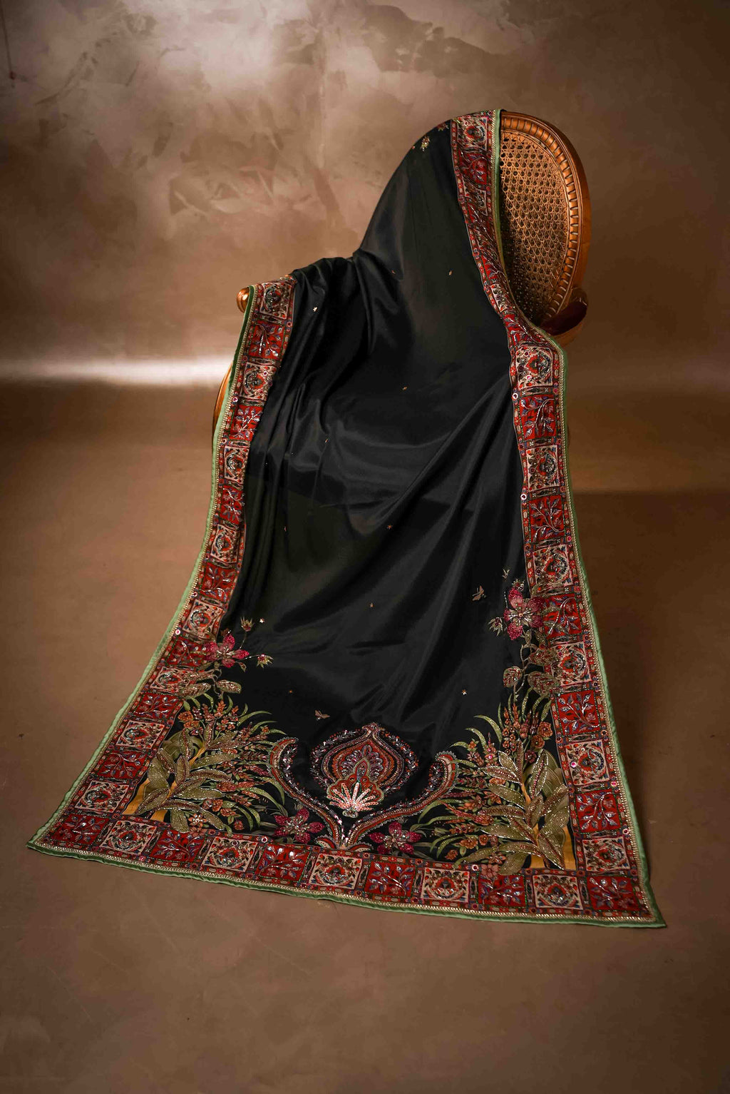 Vashah Shabnam - Hand Embroidered Raw Silk Shawl - Shopping Karado