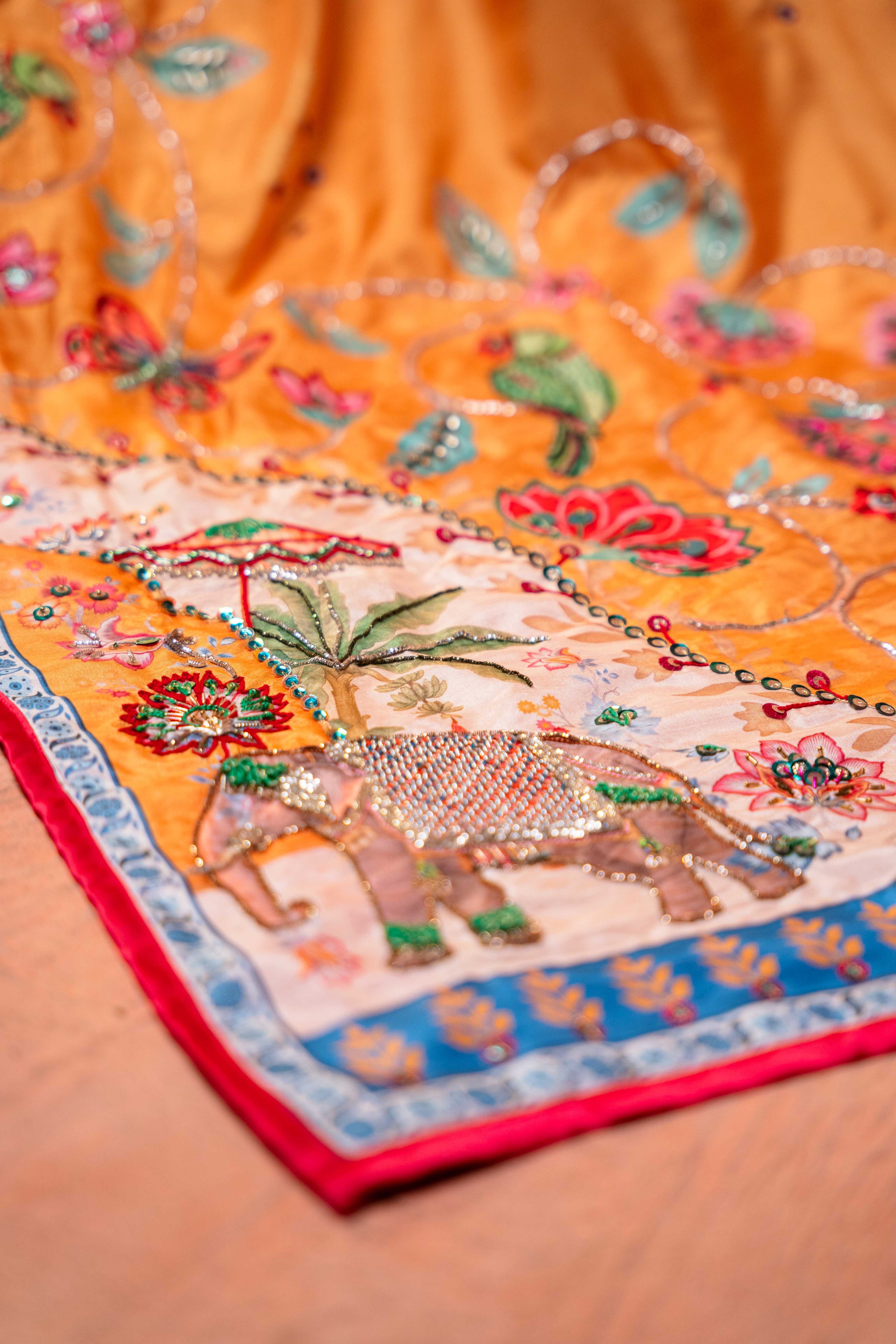 Poshaq Shawl Detail View - Luxury Pakistani Shawl - shoppingkarado.com