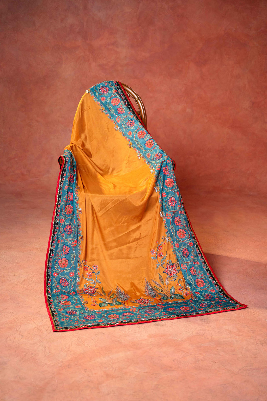 Buy Rang Mahal Online - Vashah Handcrafted Shawl - Shopping Karado