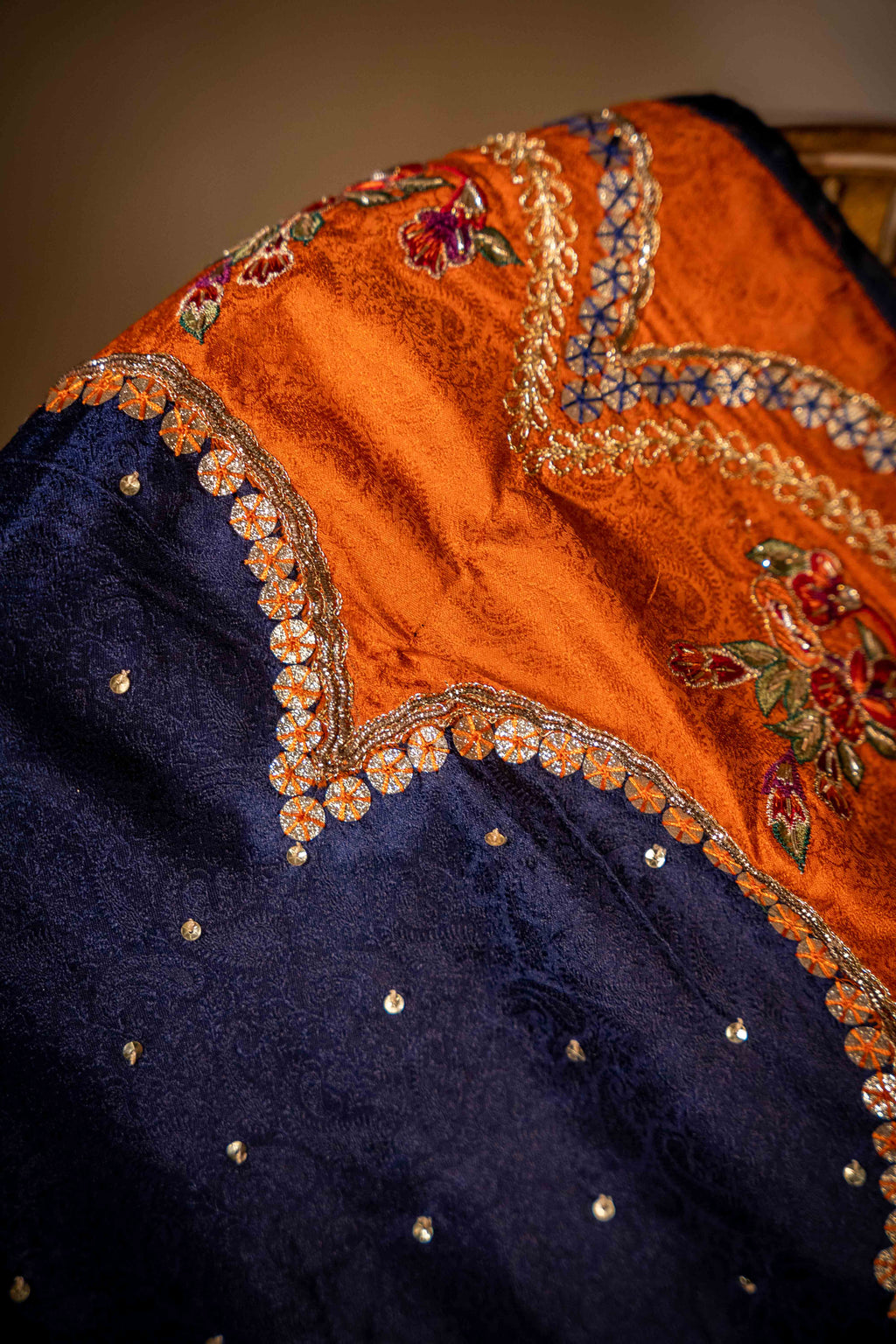 Vashah Nafees - Hand Embroidered Silk Shawl - Shopping Karado