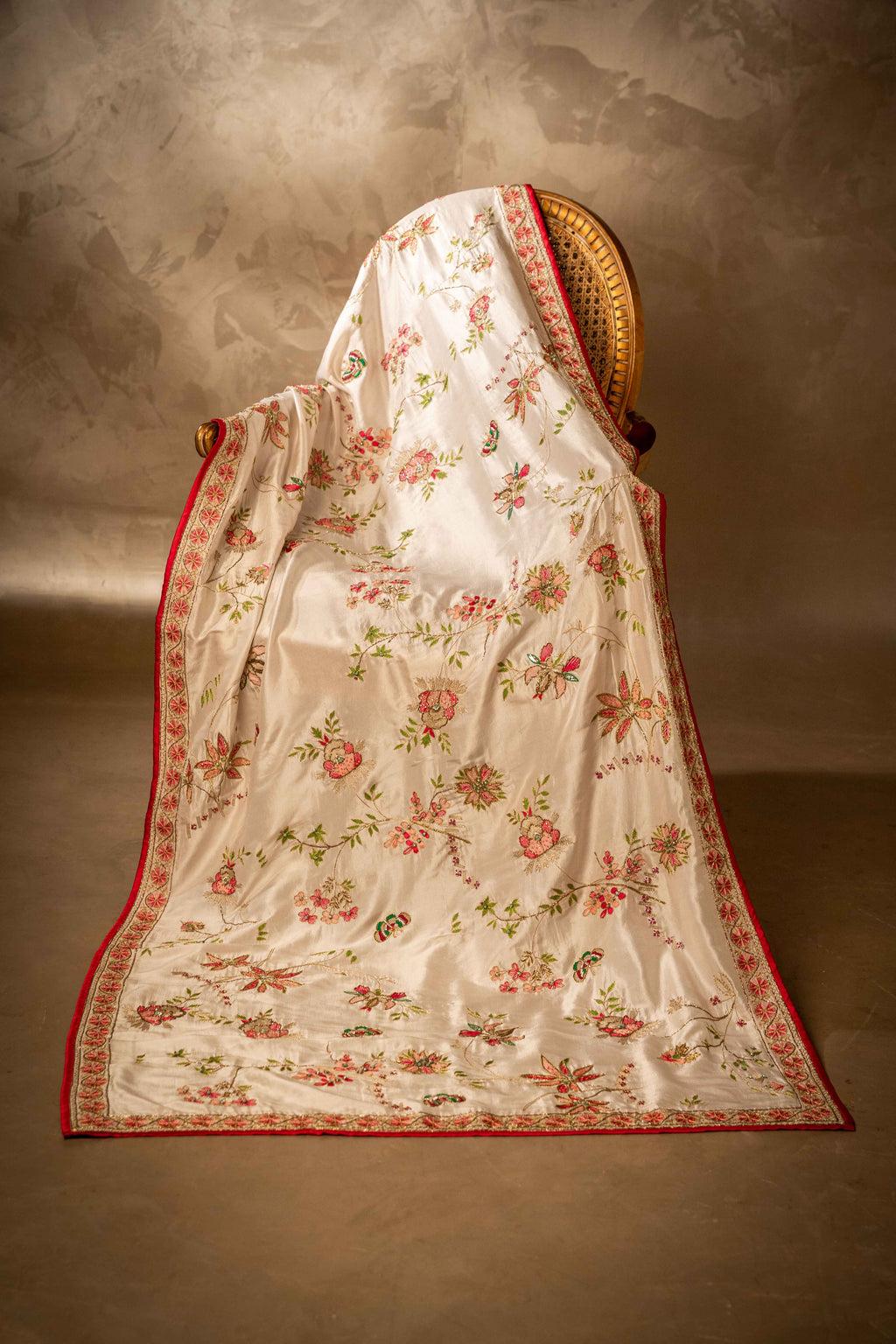 Chintz White Detail View - Luxury Pakistani Shawl - shoppingkarado.com