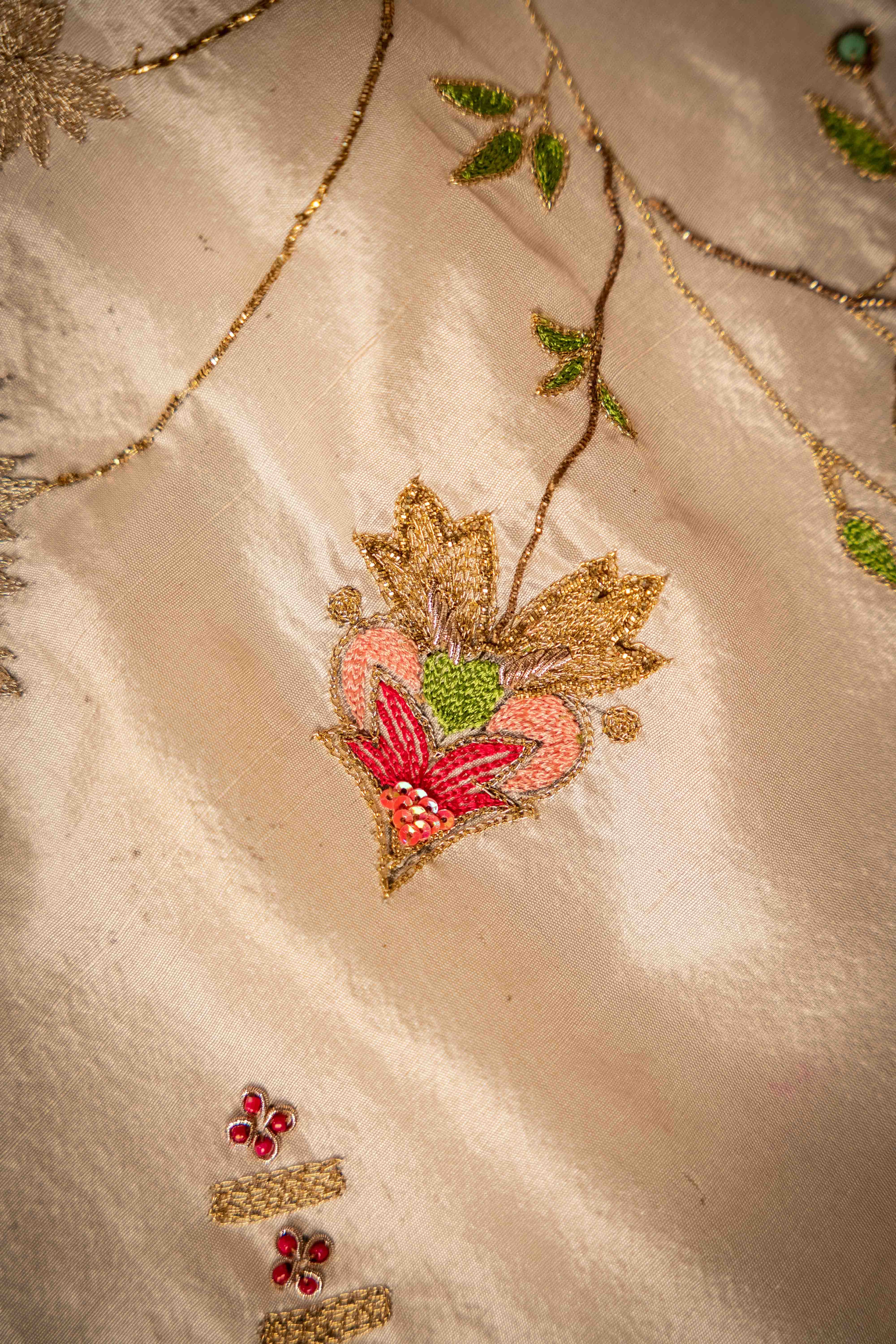 Chintz White - Handcrafted Raw Silk Shawl by Vashah - Shopping Karado