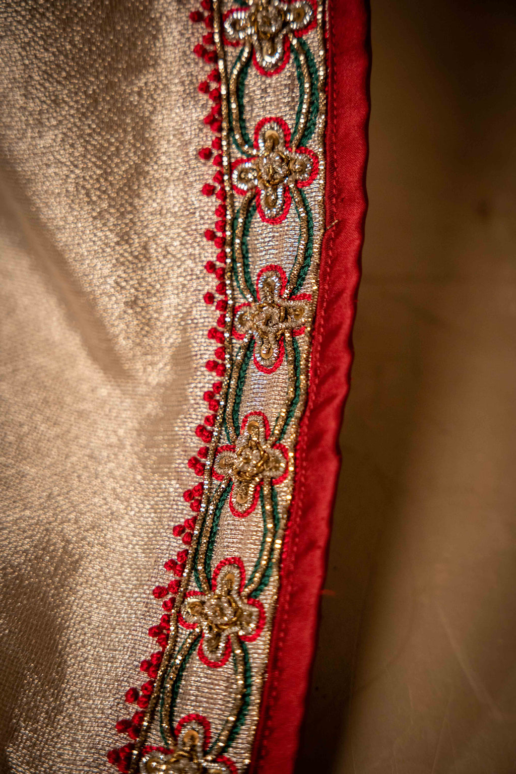 Chandni Detail View - Luxury Pakistani Shawl - shoppingkarado.com