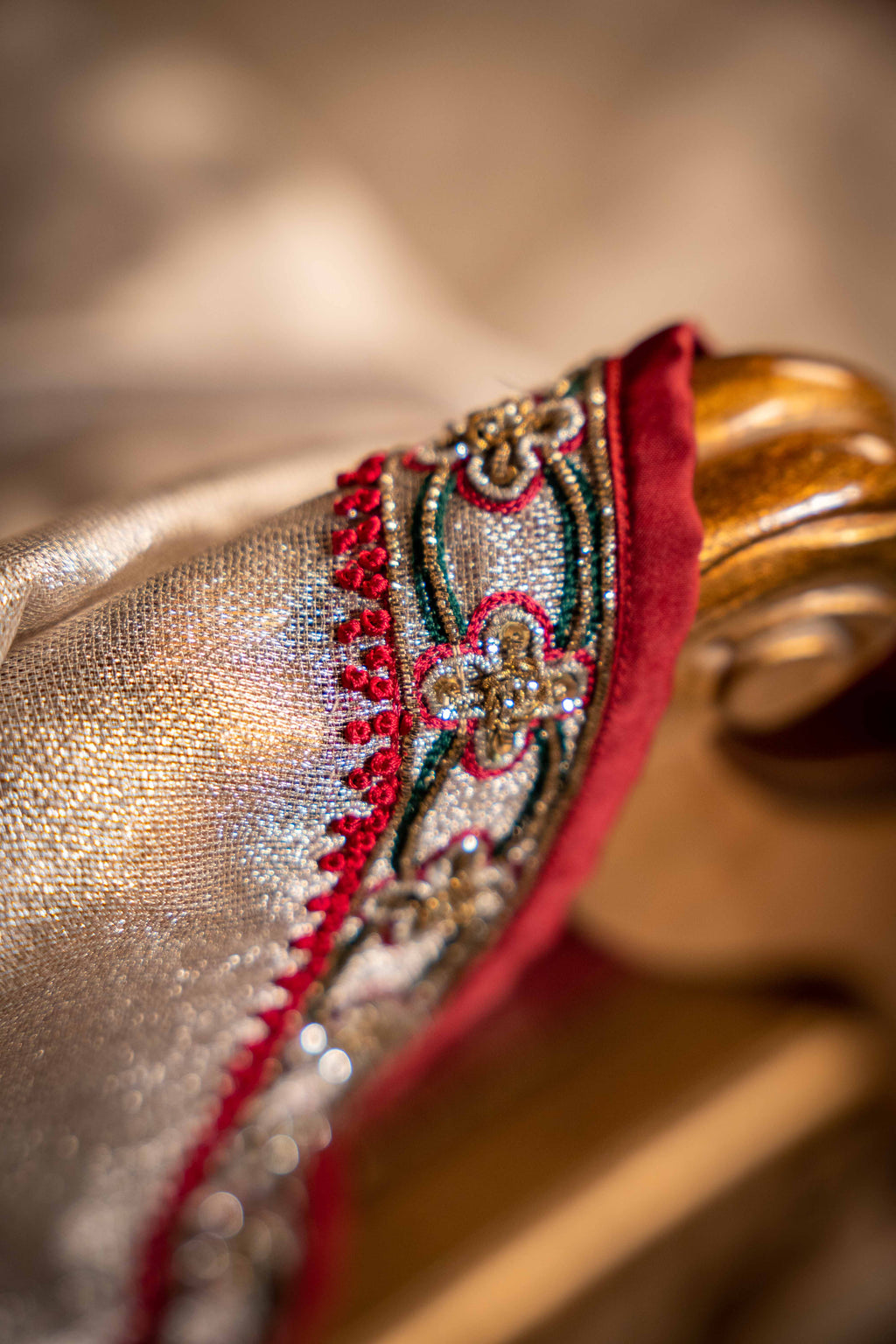 Chandni - Handcrafted Luxury Fabric Shawl by Vashah - Shopping Karado