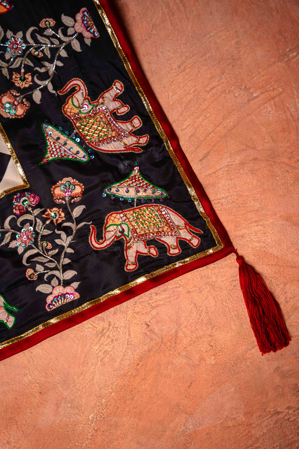 THE ROYAL SHADOW - Handcrafted Raw Silk Shawl by Vashah - Shopping Karado