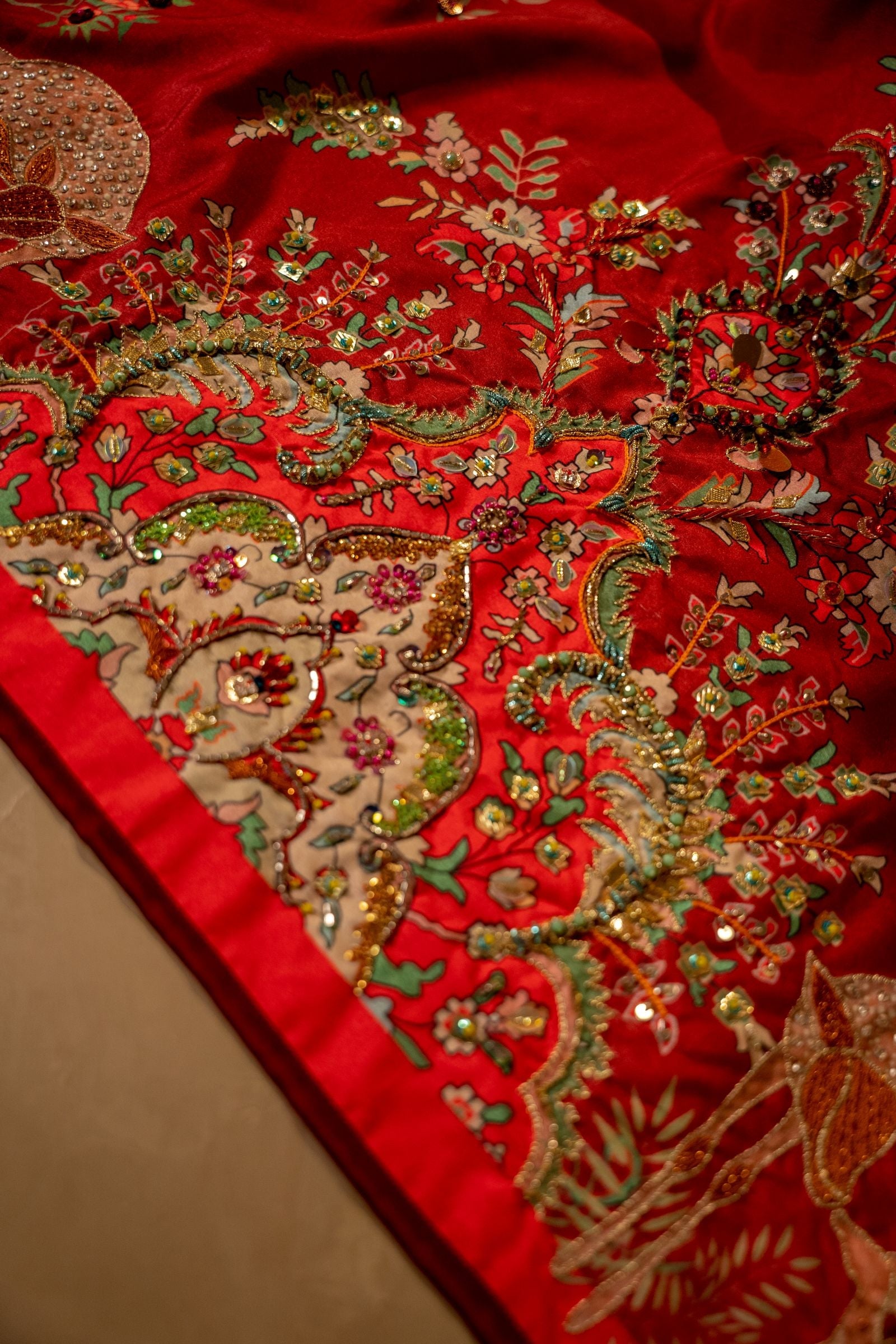 Vashah Deer Forest - Hand Embroidered Raw Silk Shawl - Shopping Karado