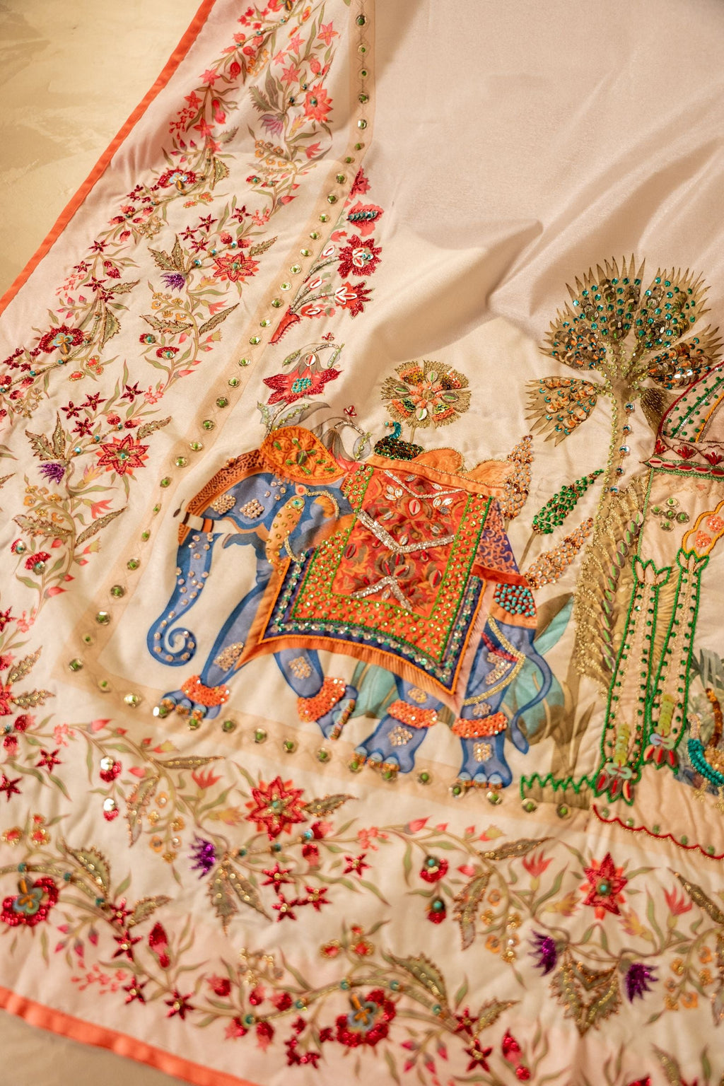 Vashah Lahore Fort - Hand Embroidered Raw Silk Shawl - Shopping Karado