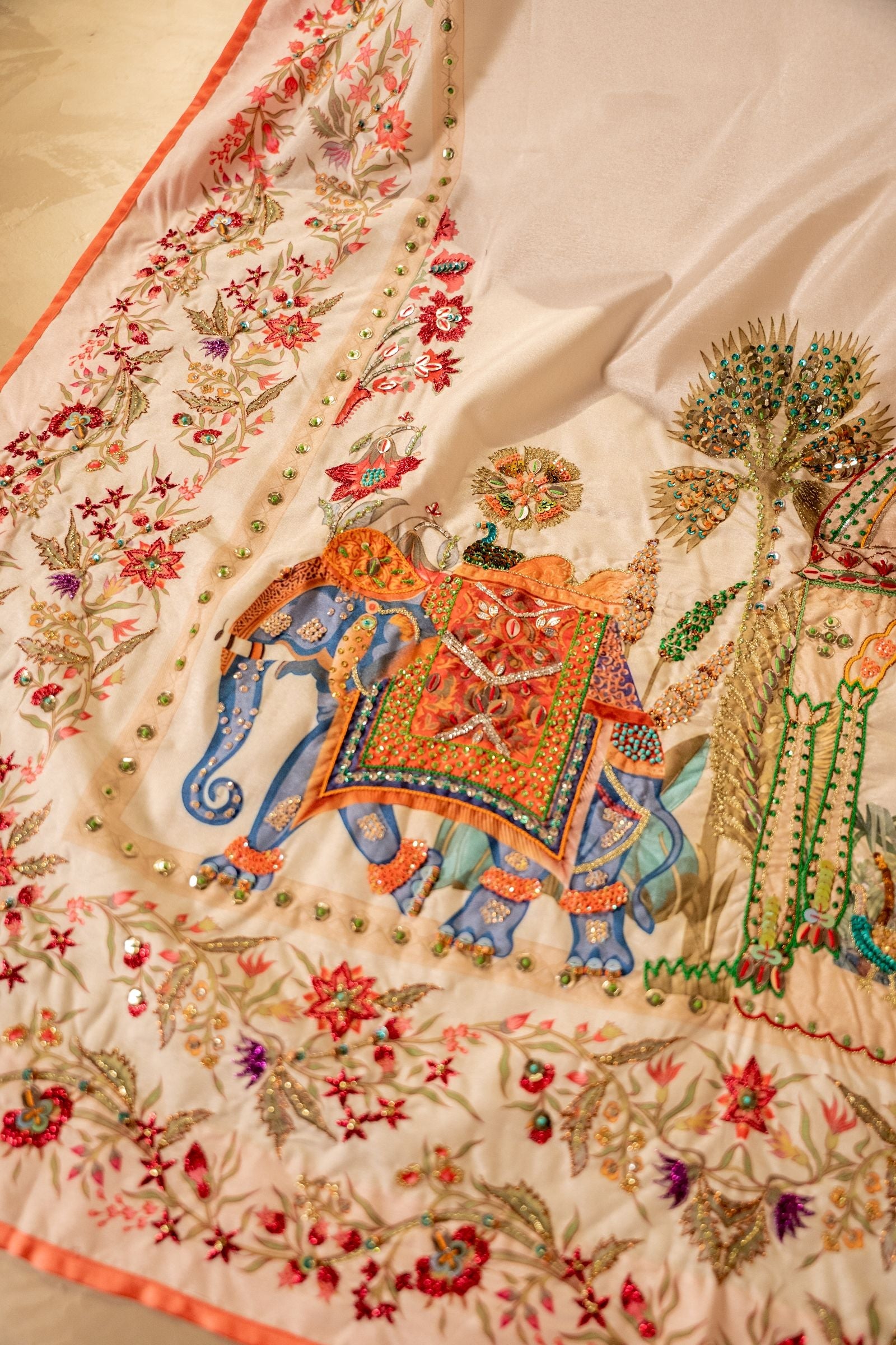 Vashah Lahore Fort - Hand Embroidered Raw Silk Shawl - Shopping Karado