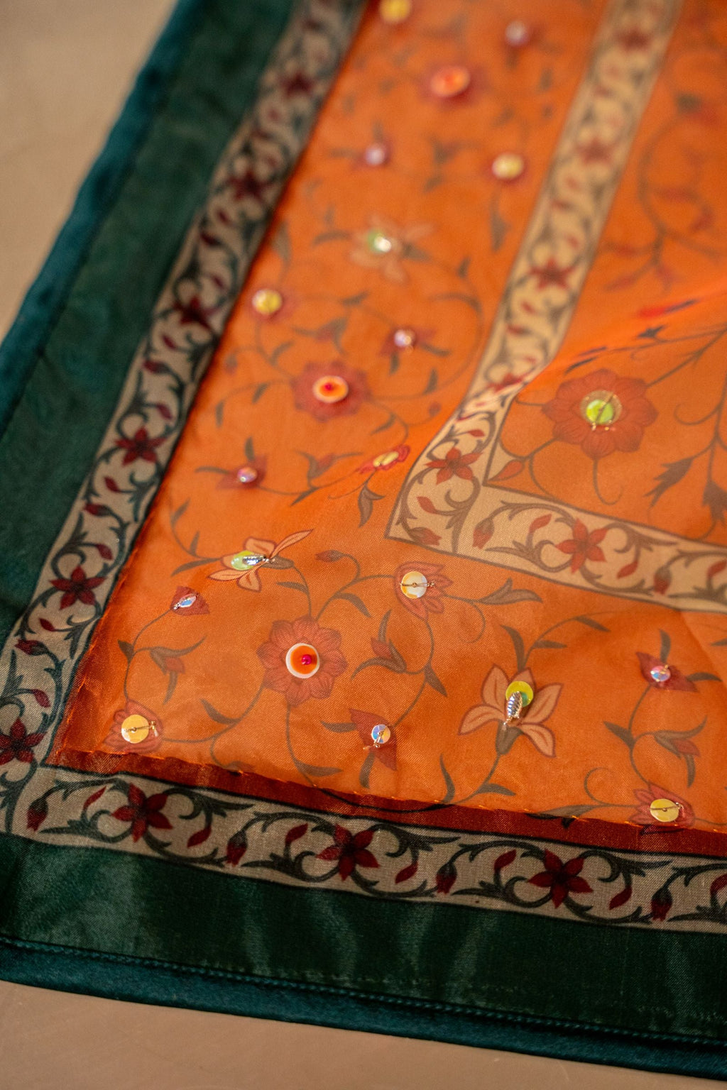 Buy Banaras Online - Vashah Handcrafted Shawl - Shopping Karado