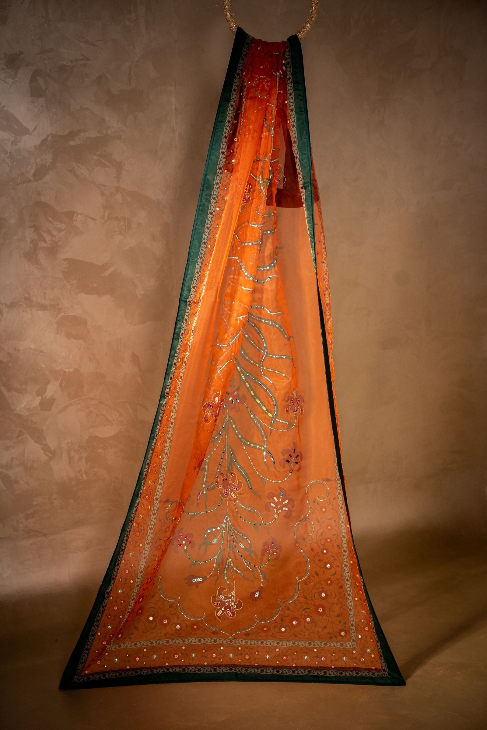 Banaras Detail View - Luxury Pakistani Shawl - shoppingkarado.com