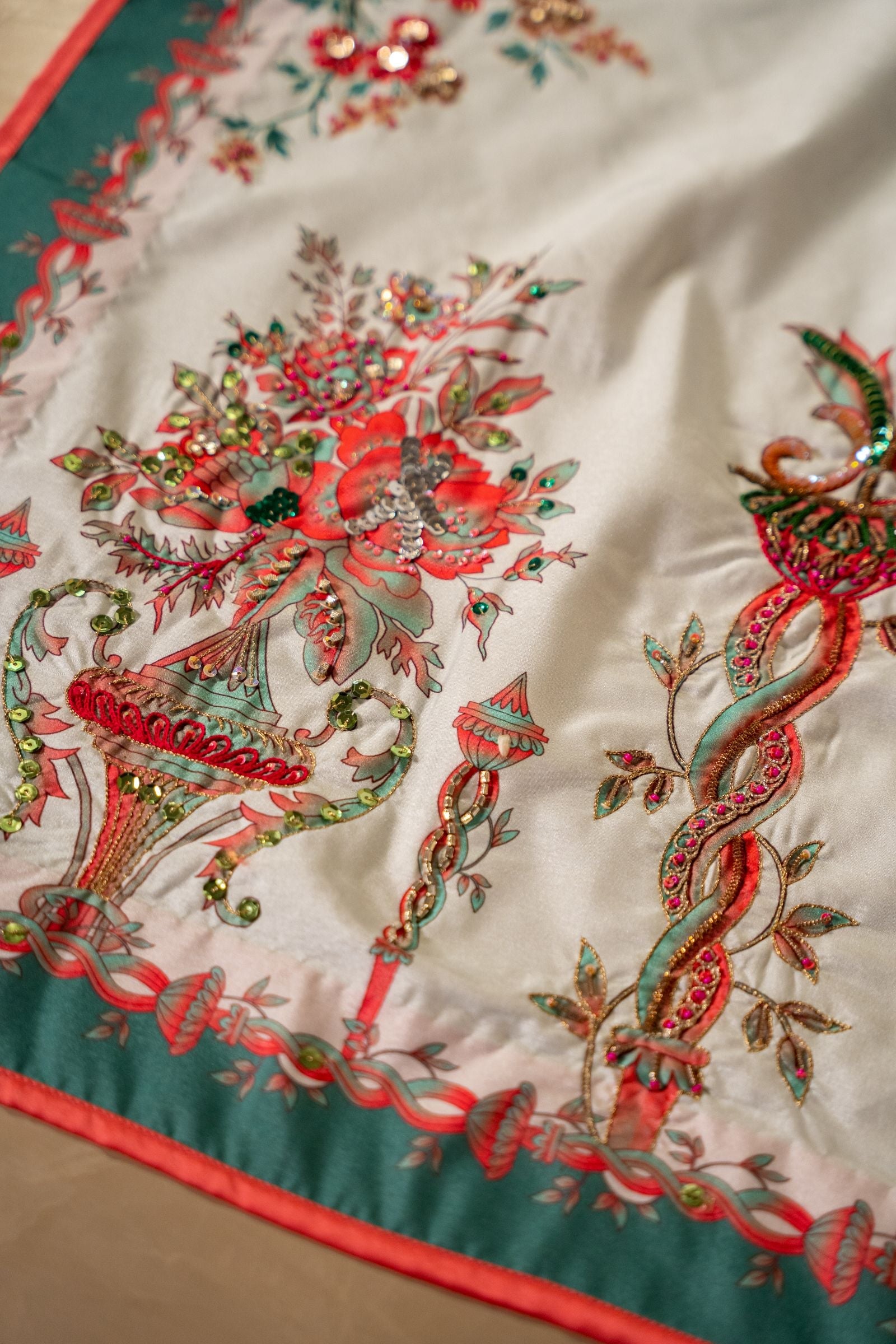 Panchi Detail View - Luxury Pakistani Shawl - shoppingkarado.com