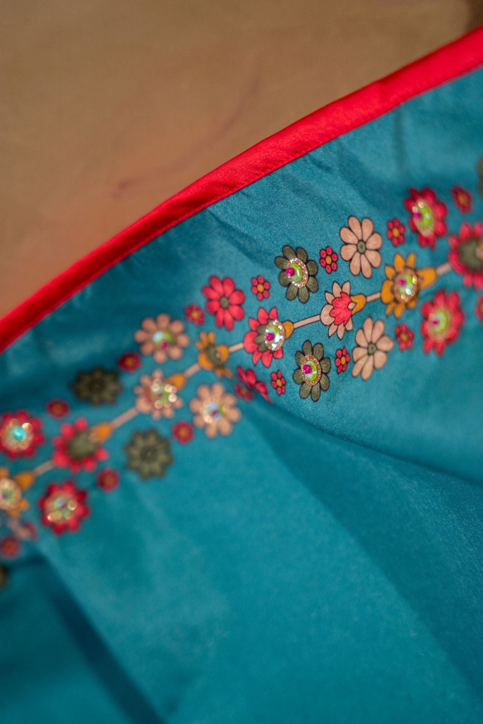 Vashah Jharna Shawl - Hand Embroidered Raw Silk Shawl - Shopping Karado